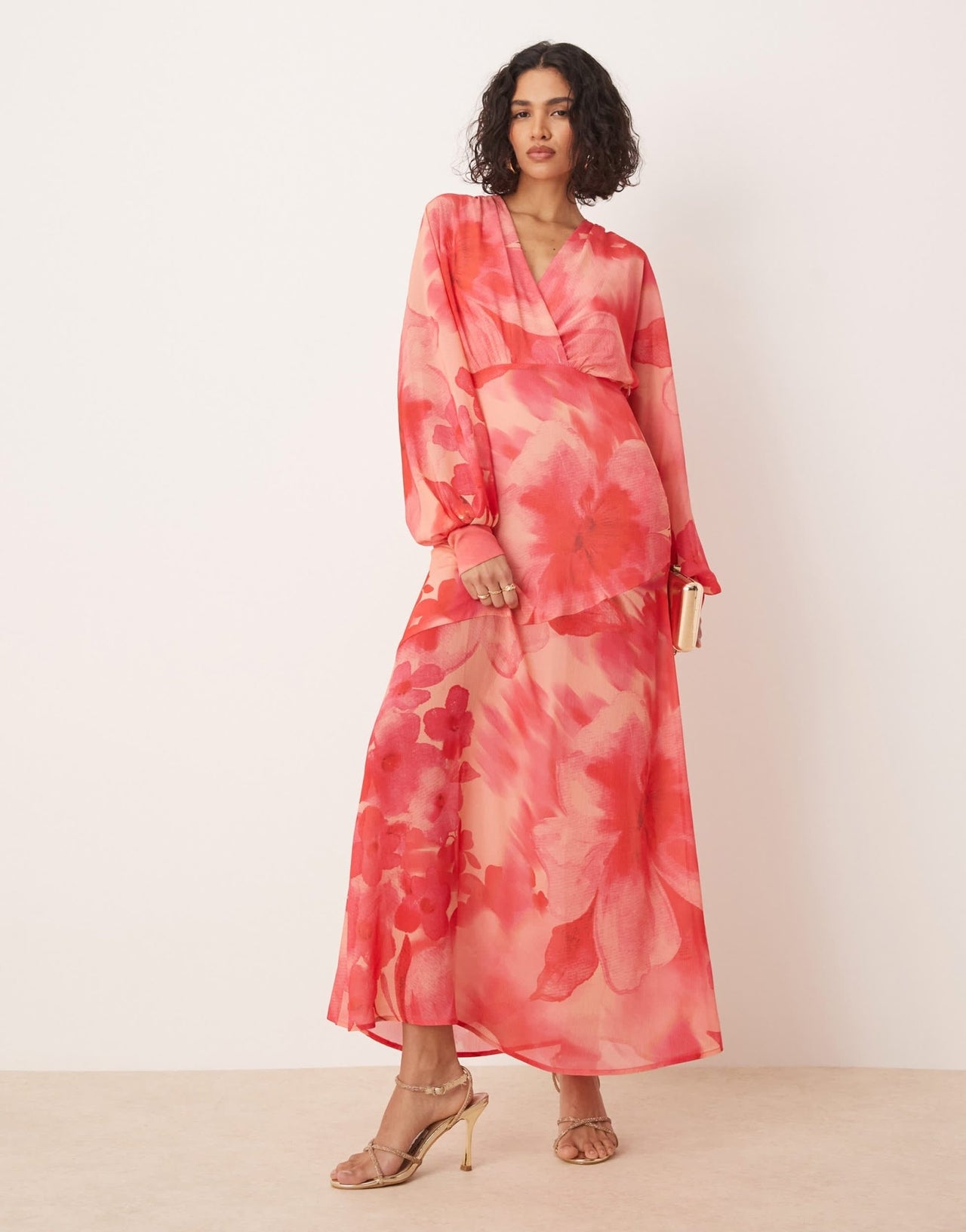 Pretty Lavish plunge balloon sleeve maxi dress in pink and red floral - ASOS Sample Sale