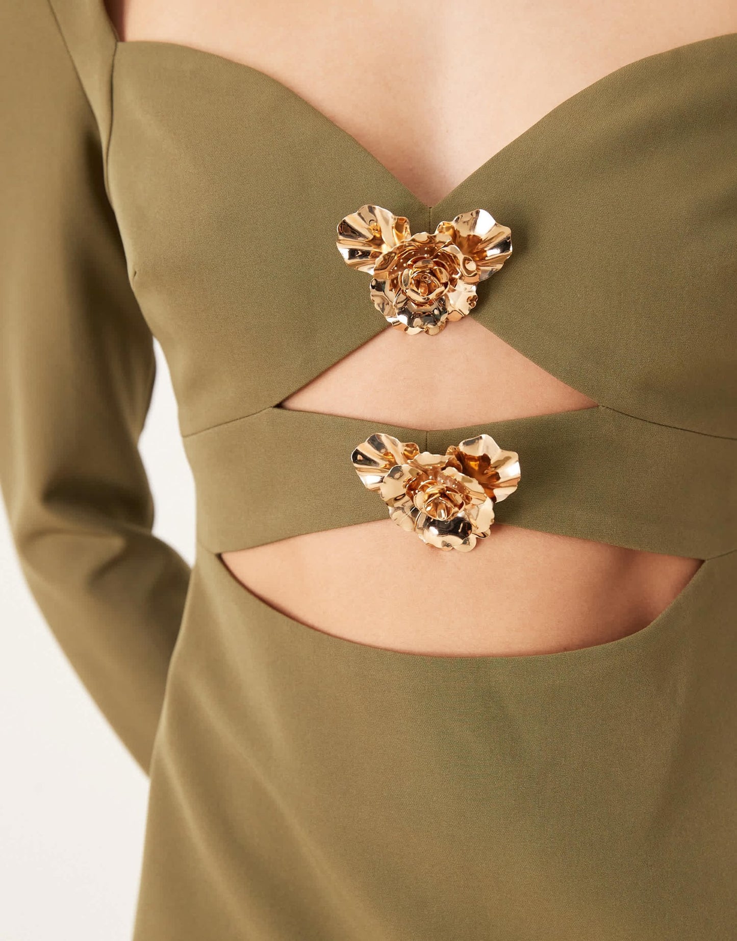 Pretty Lavish removable gold trim crepe maxi dress in olive - ASOS Sample Sale