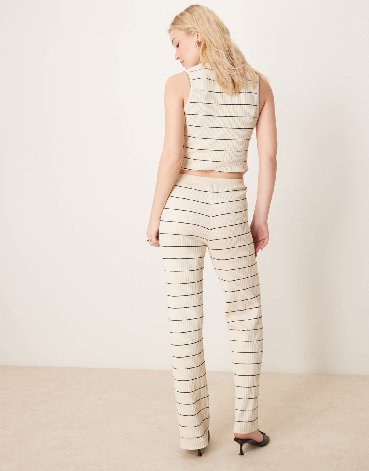 Pretty Lavish stripe knit trouser co-ord in cream & black - ASOS Sample Sale
