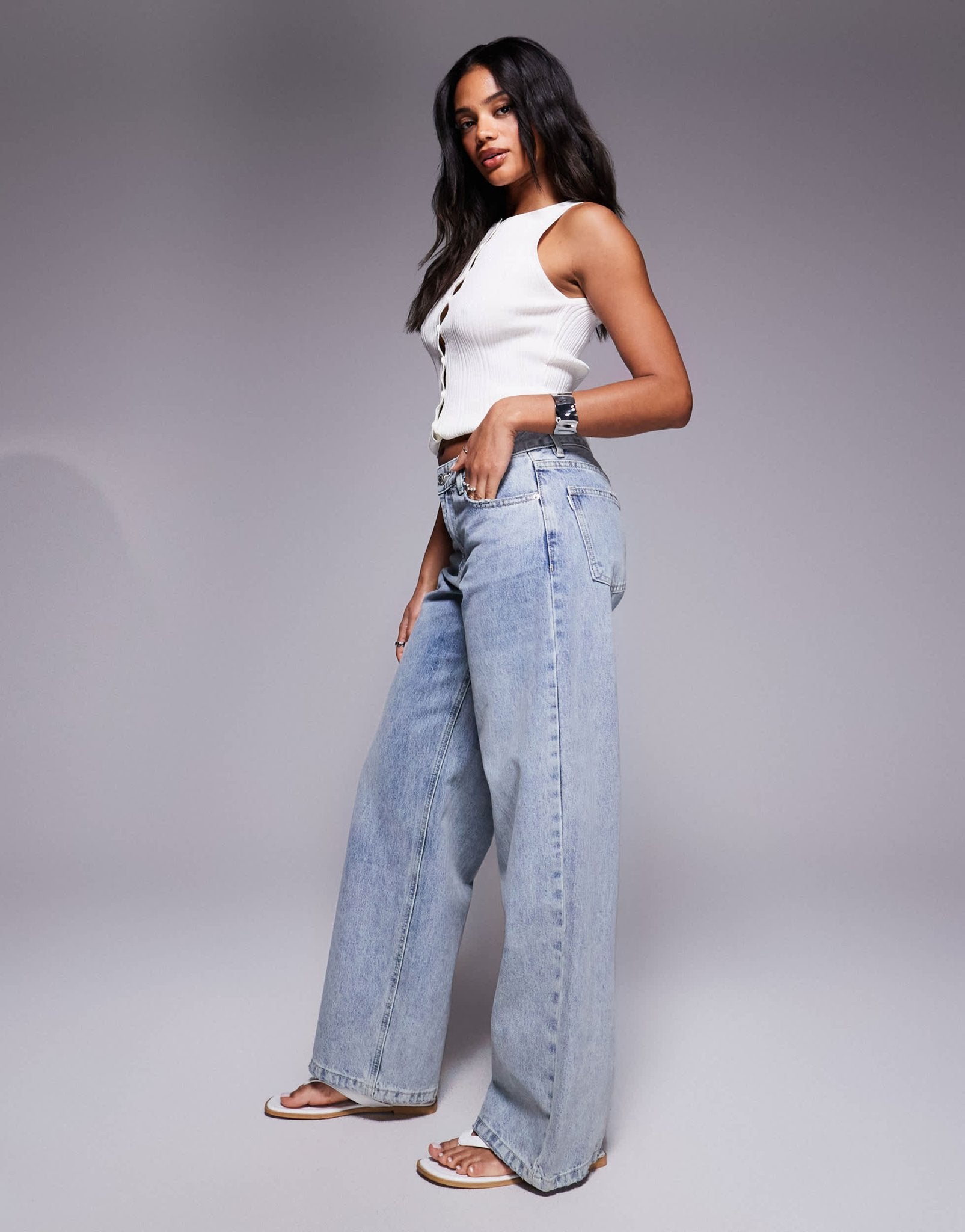 Princess Polly Ollie low rise straight leg jeans in light blue wash - ASOS Sample Sale