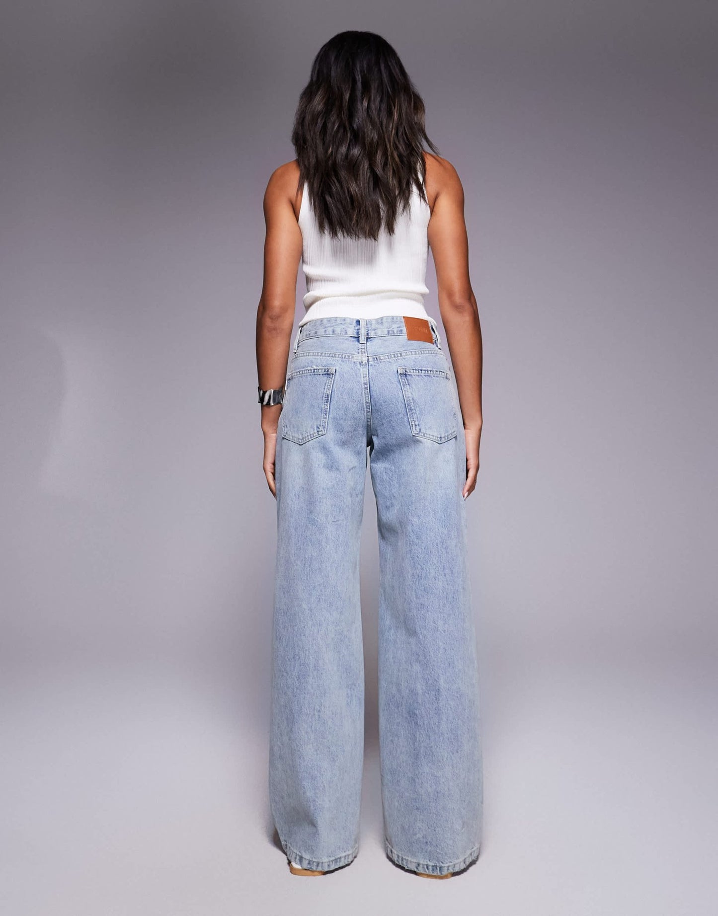Princess Polly Ollie low rise straight leg jeans in light blue wash - ASOS Sample Sale