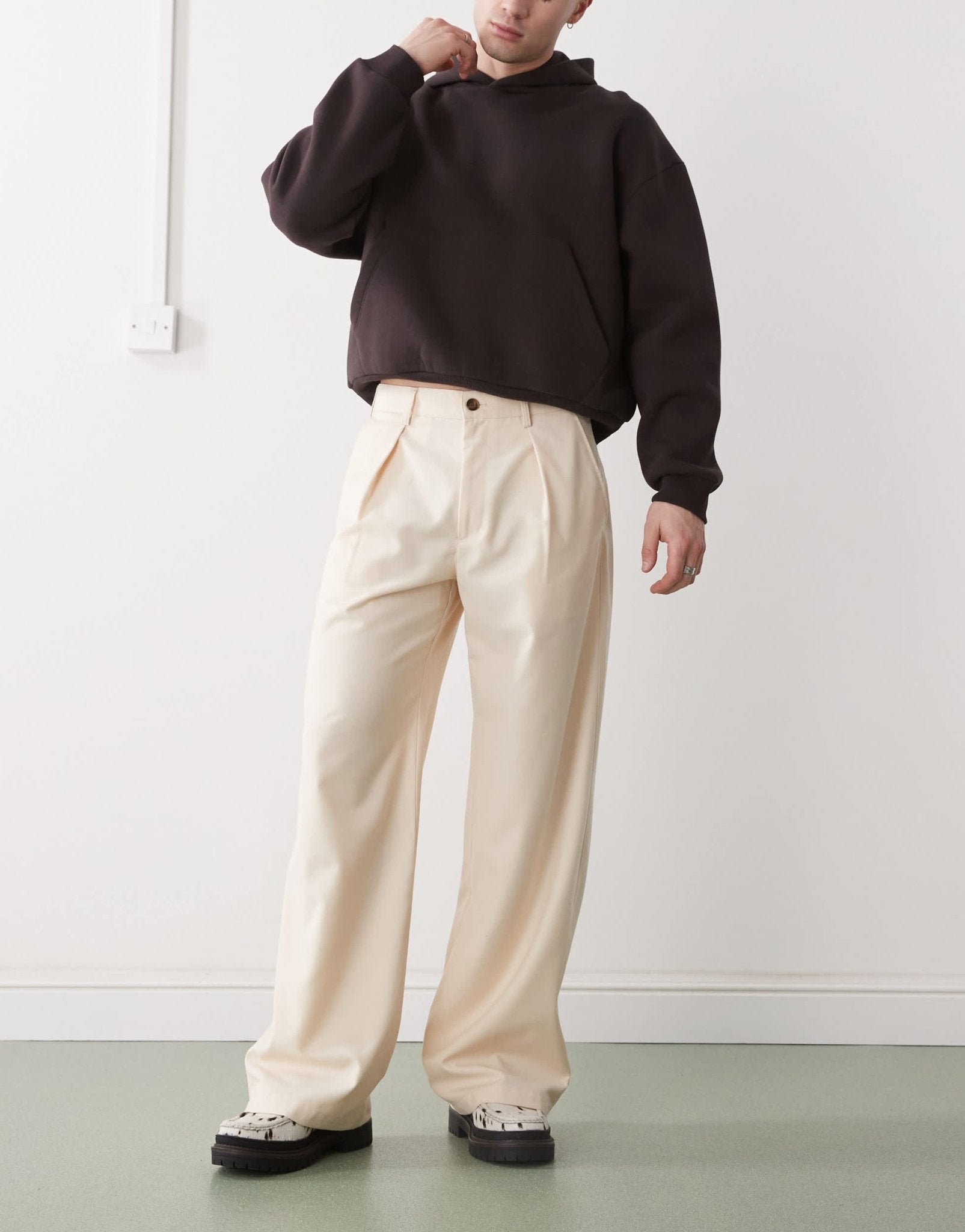 Prohibited soho pleated vintage pants in cream - ASOS Sample Sale