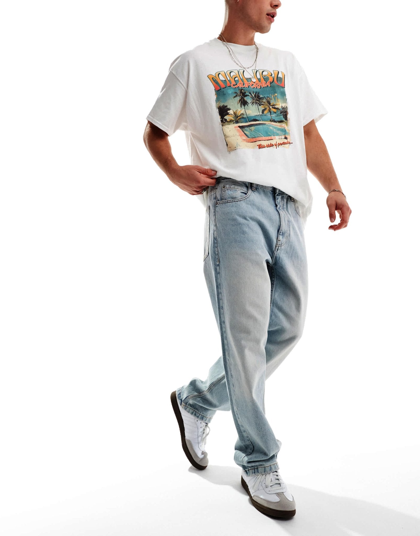 Pull&bear baggy fit jean in washed blue - ASOS Sample Sale