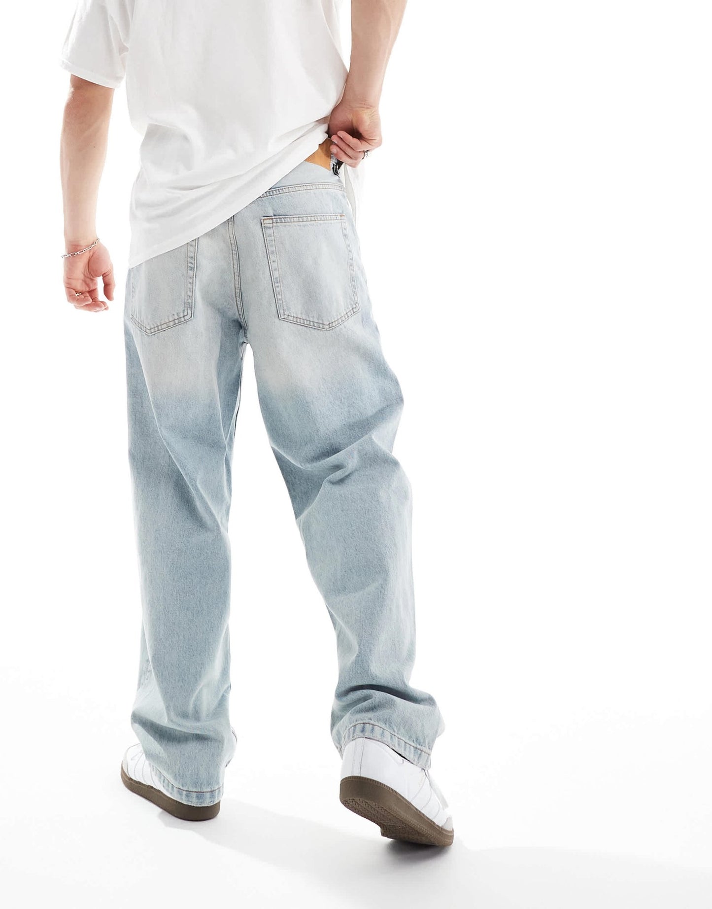 Pull&bear baggy fit jean in washed blue - ASOS Sample Sale