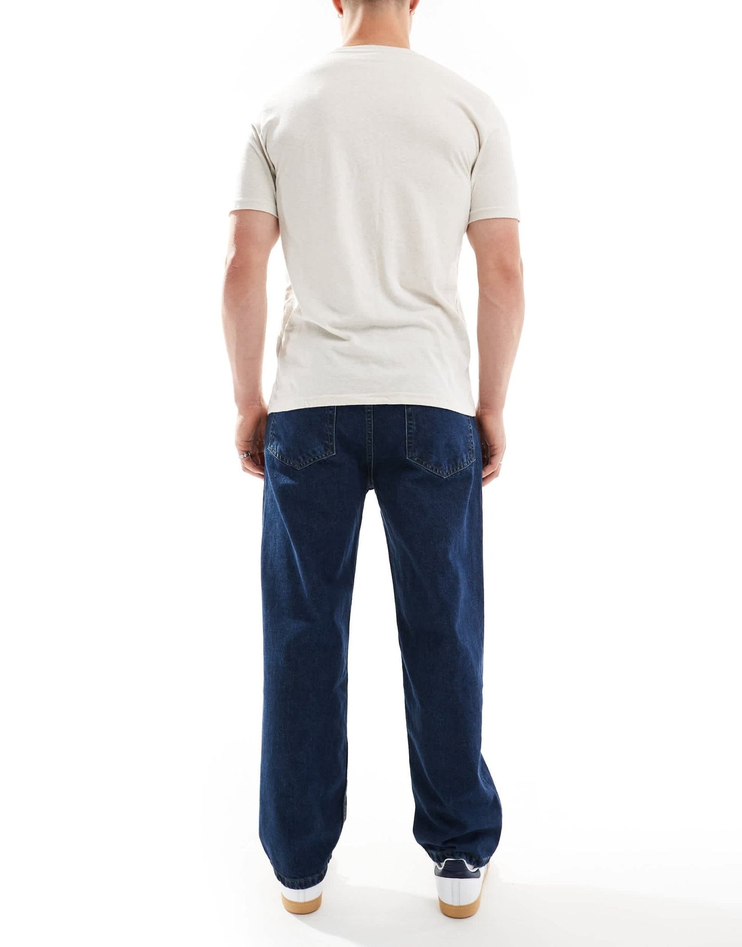 Pull&Bear baggy fit jeans in dark blue - ASOS Sample Sale