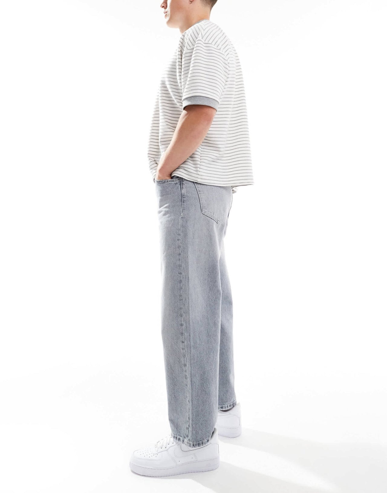 Pull&Bear baggy loose fit jeans in grey - ASOS Sample Sale