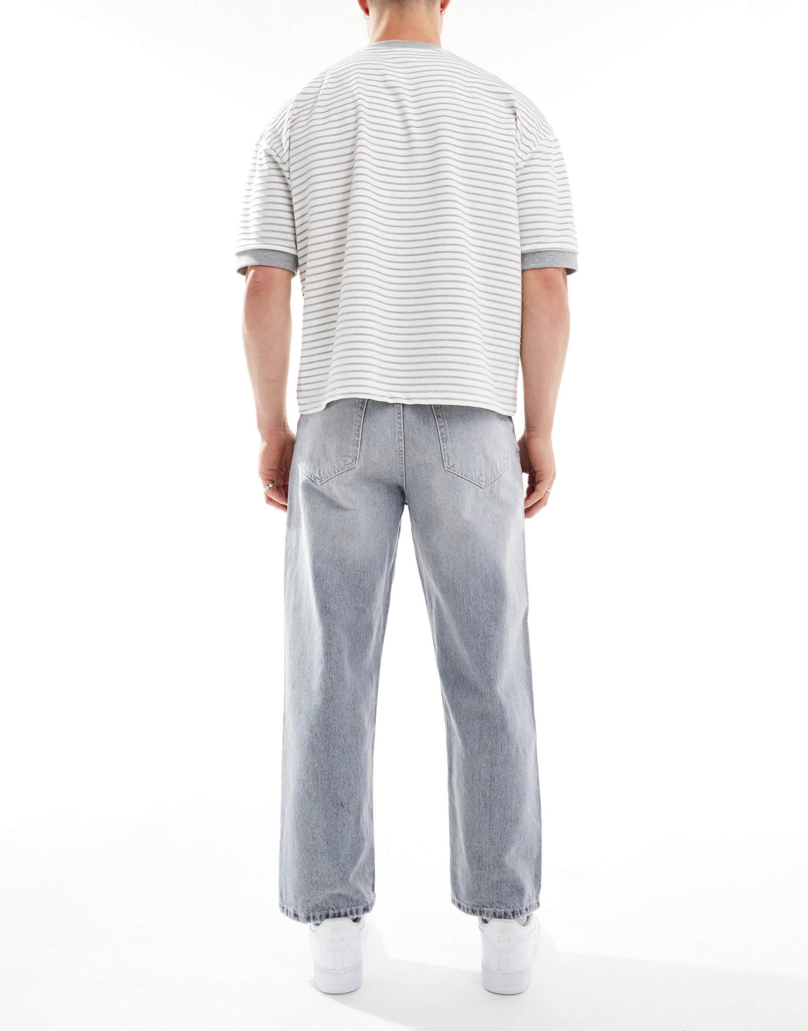 Pull&Bear baggy loose fit jeans in grey - ASOS Sample Sale