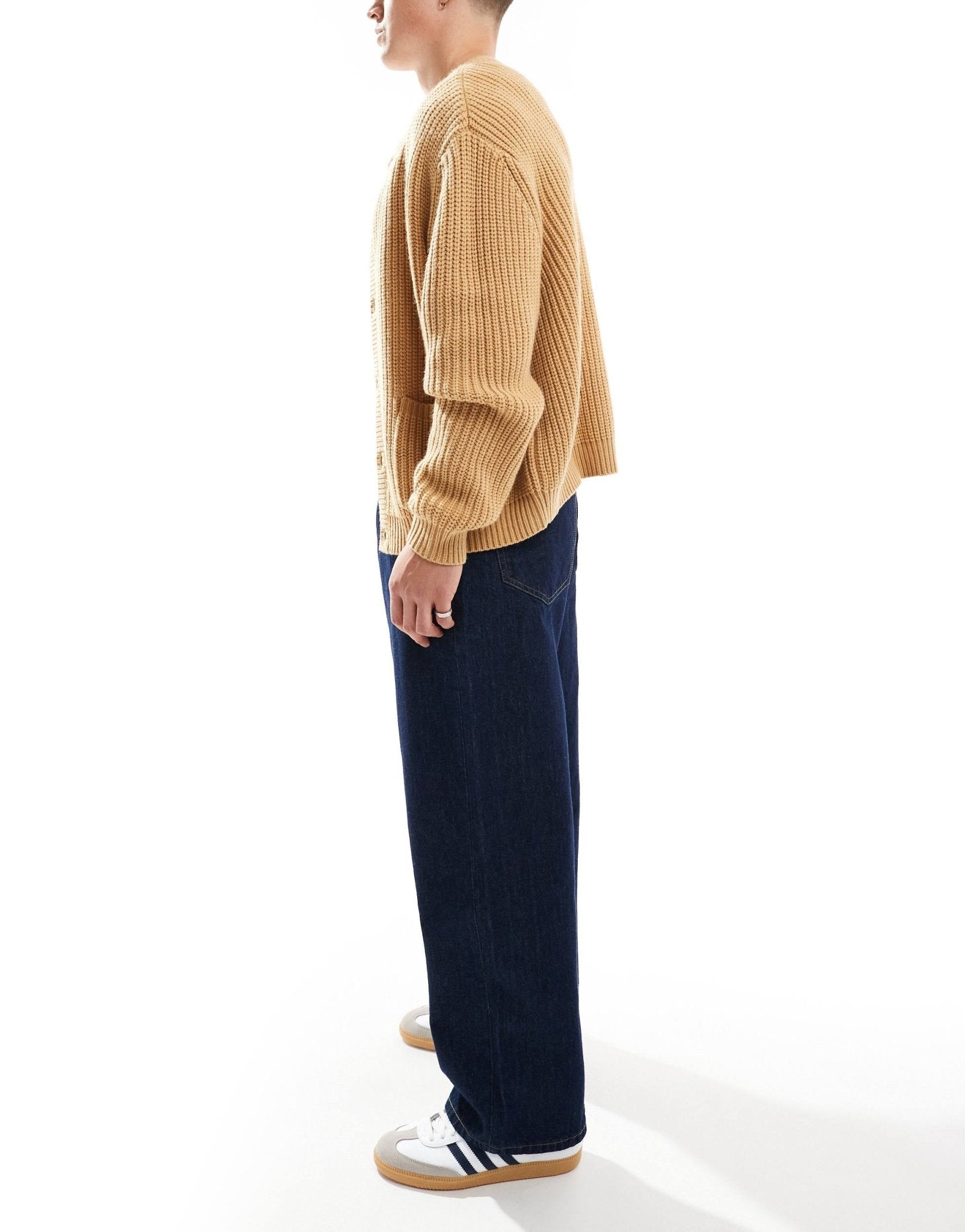 Pull&Bear baggy loose fit rinse wash jean in dark blue - ASOS Sample Sale