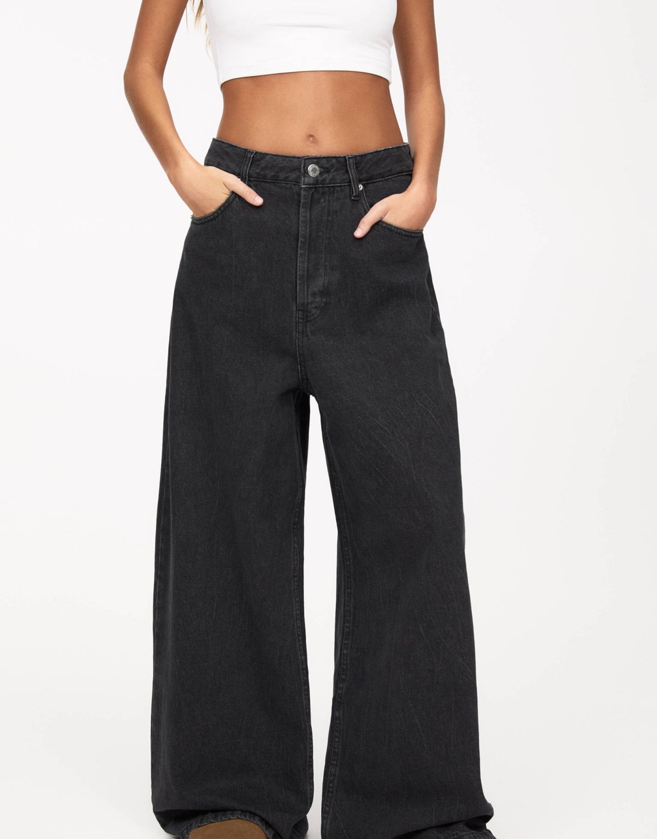 Pull&Bear baggy oversized wide leg jean in black - ASOS Sample Sale