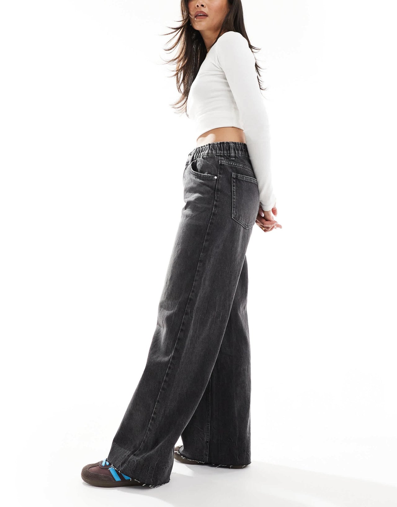 Pull&Bear baggy wide leg jeans with elasticated waist in washed grey - ASOS Sample Sale