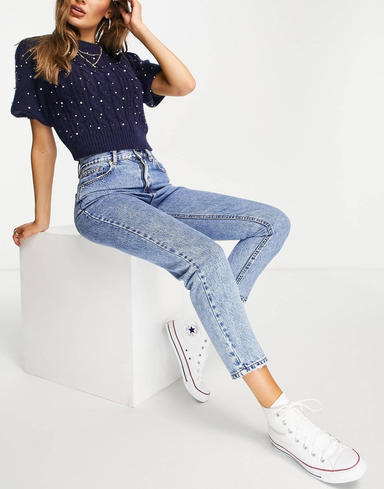 Pull&Bear basic high waisted mom jean in medium blue - ASOS Sample Sale