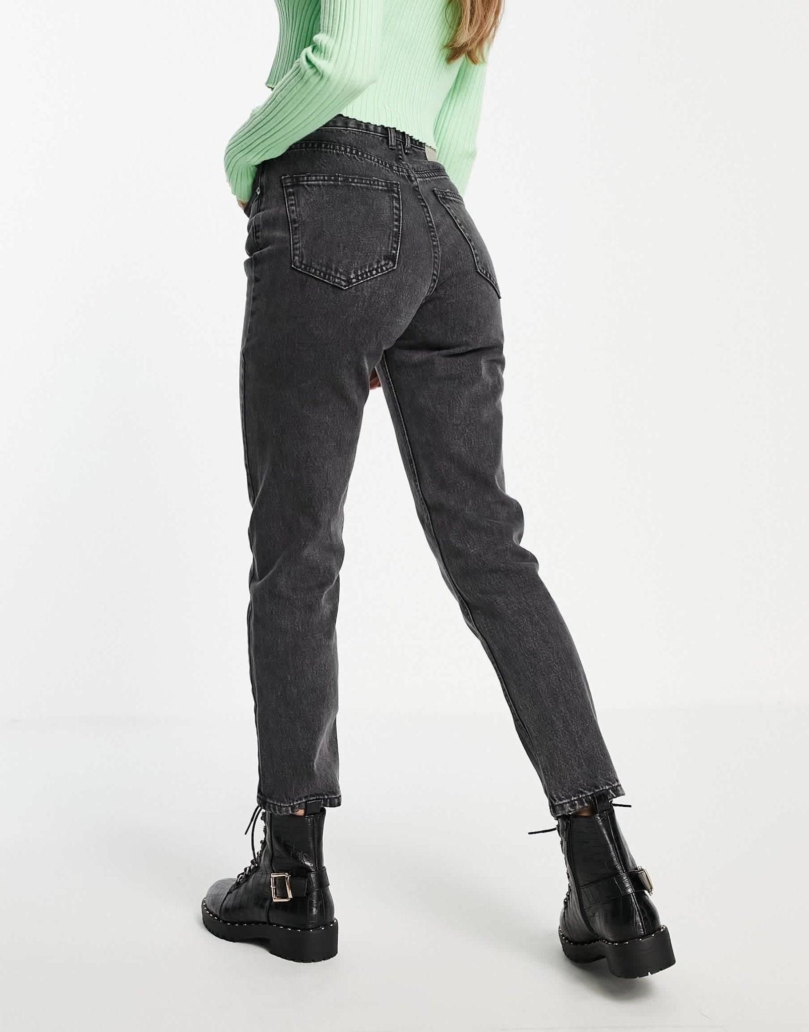 Pull&Bear basic mom jean in washed grey - ASOS Sample Sale