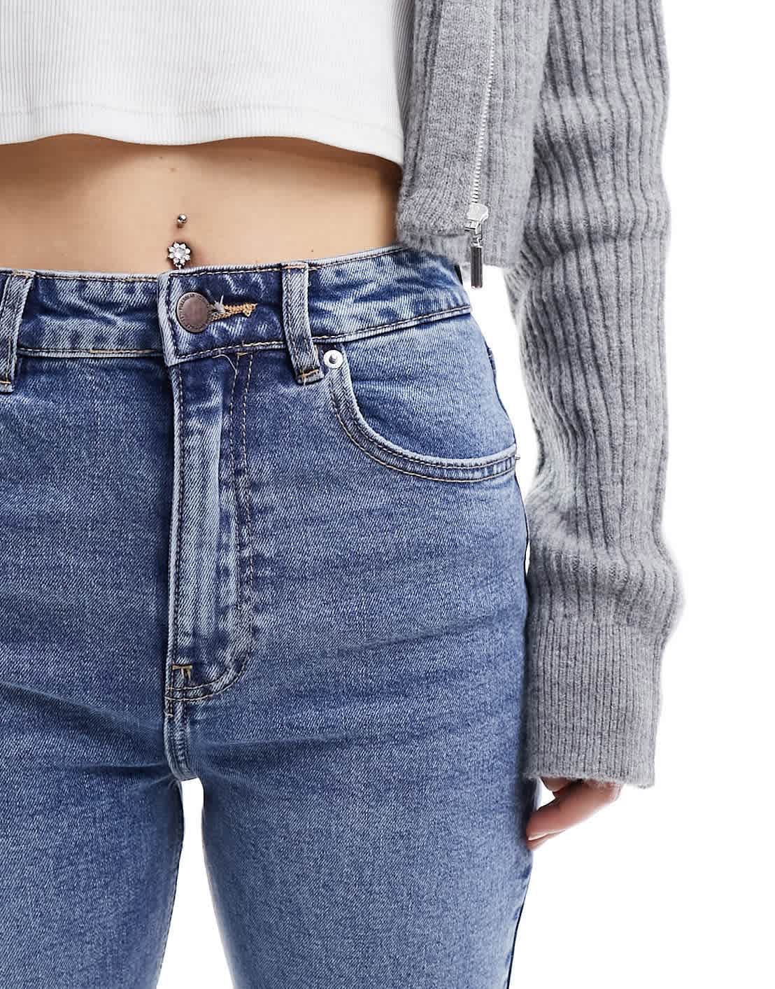 Pull&Bear comfort mom jean in medium blue - ASOS Sample Sale
