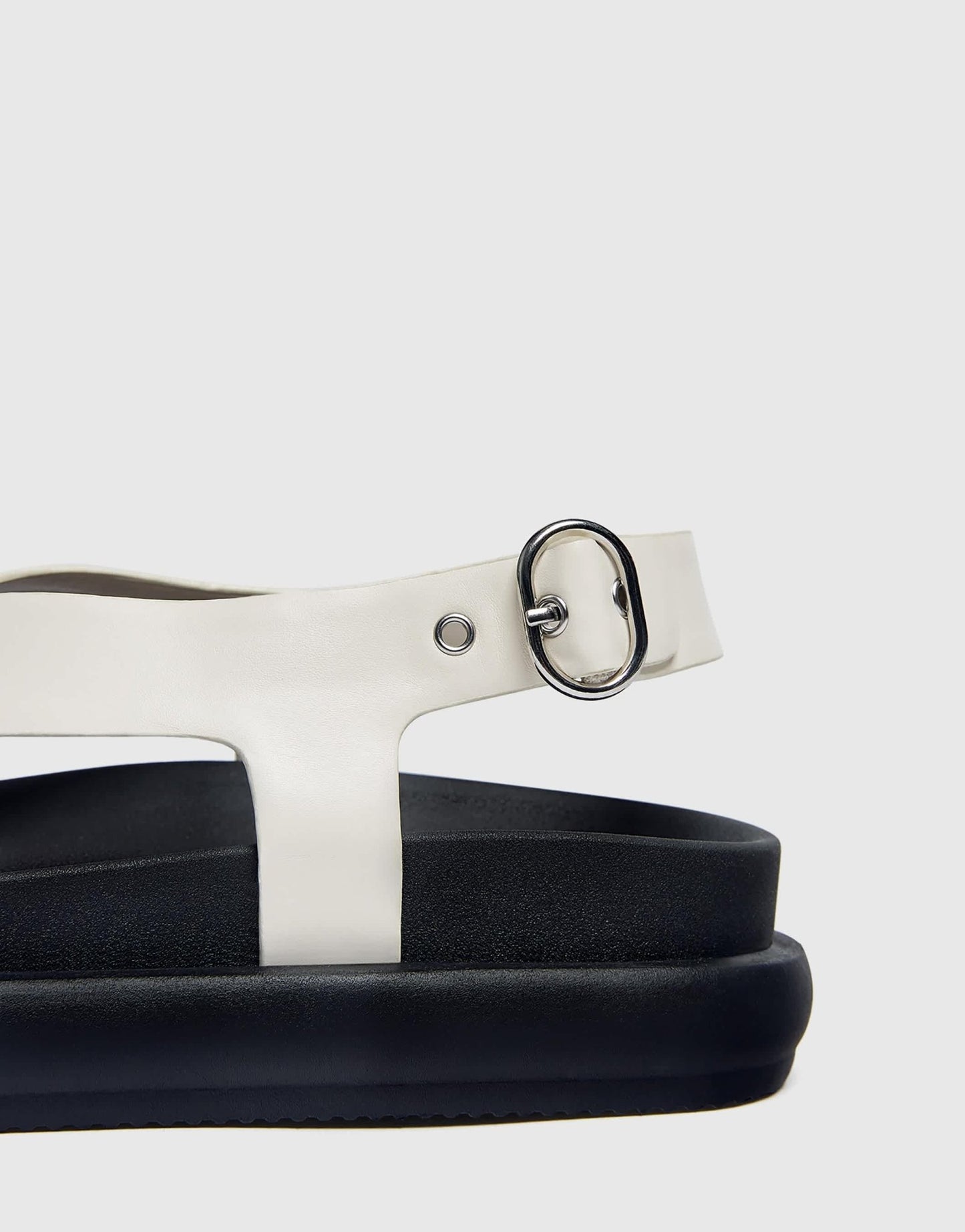 Pull&Bear crossover sandals in white - ASOS Sample Sale