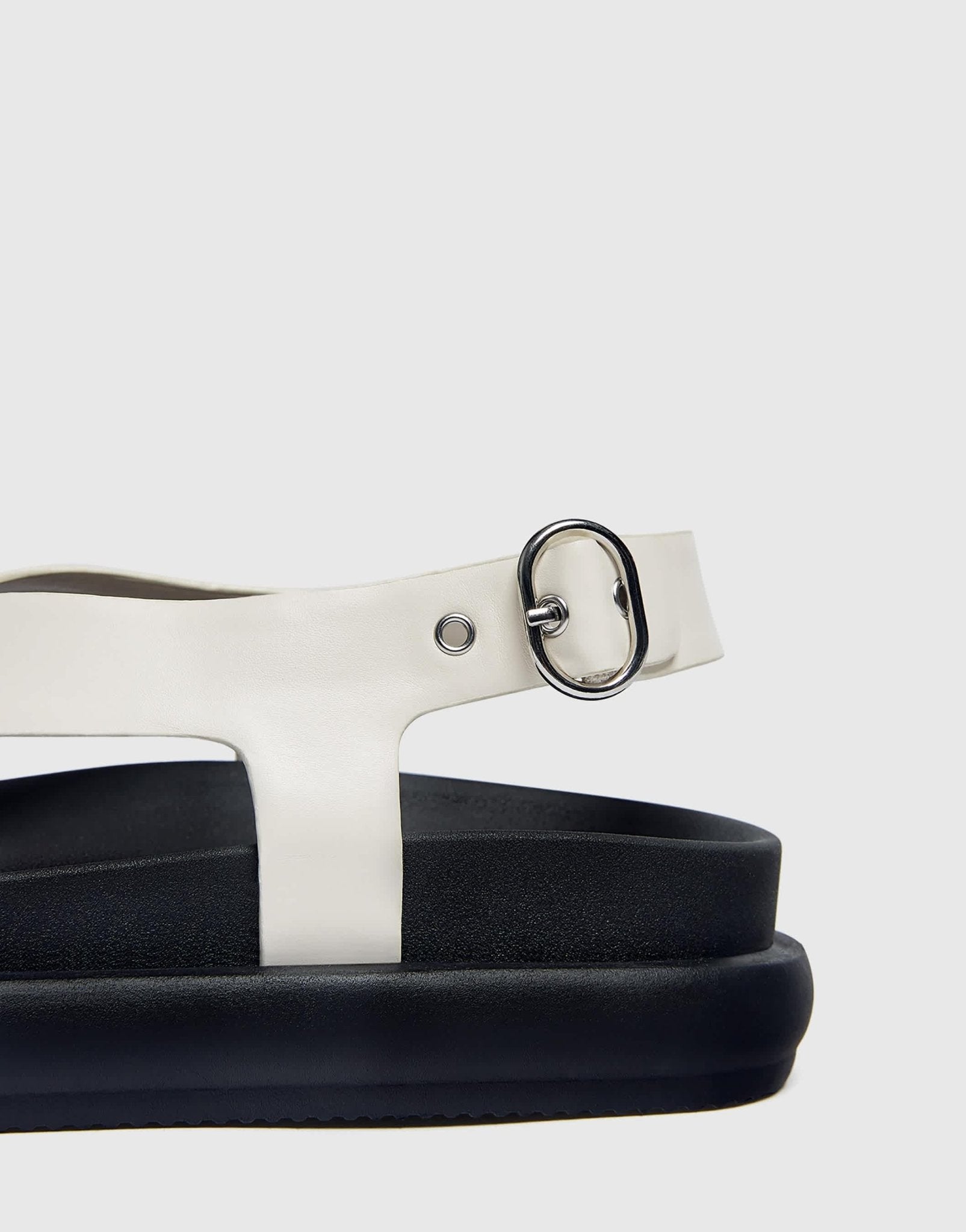 Pull&Bear crossover sandals in white - ASOS Sample Sale