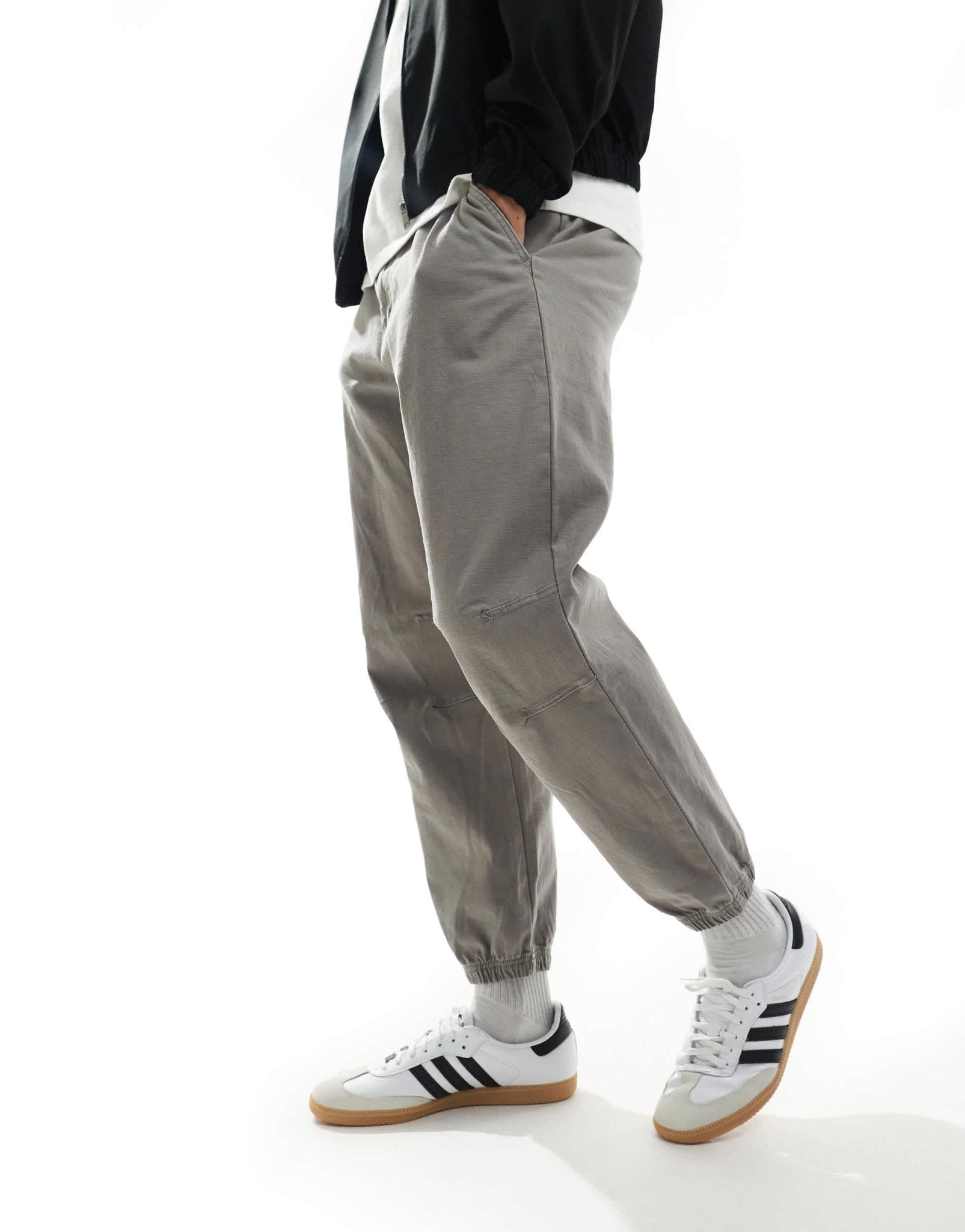 Pull&Bear cuffed baggy trousers in grey - ASOS Sample Sale