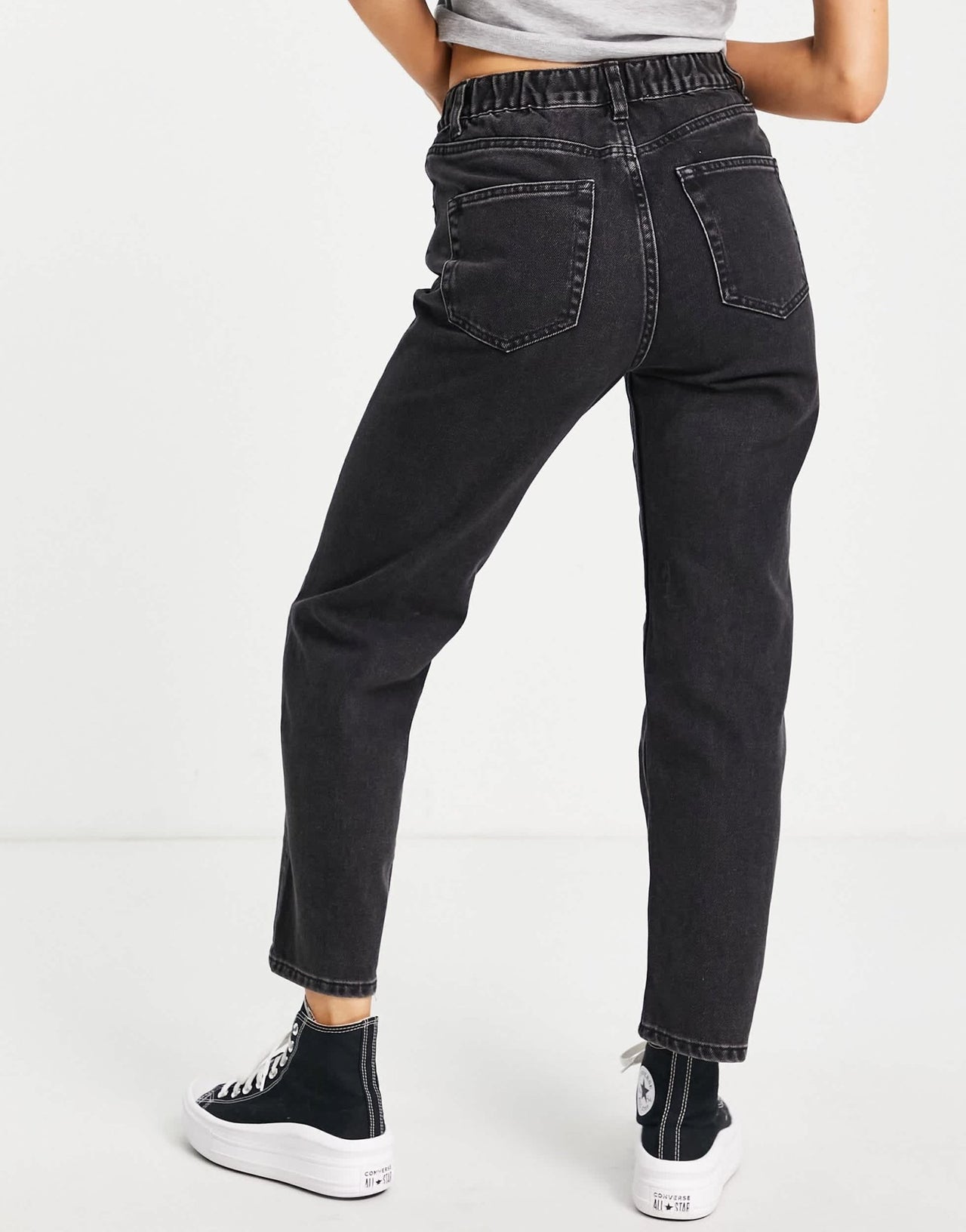 Pull&Bear Exclusive elasticated waist mom jean in black - ASOS Sample Sale