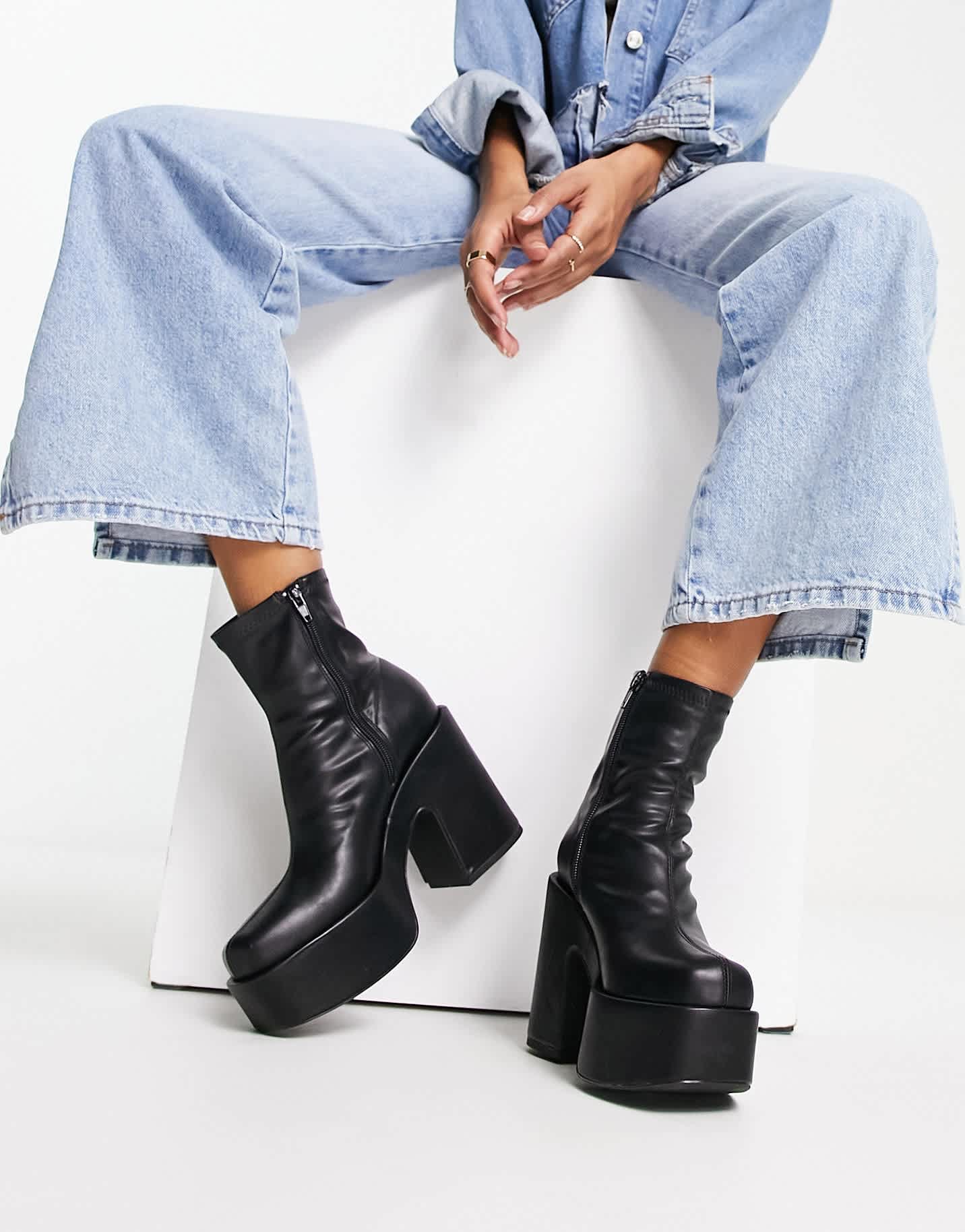 Pull&Bear faux leather platform boot in black - ASOS Sample Sale