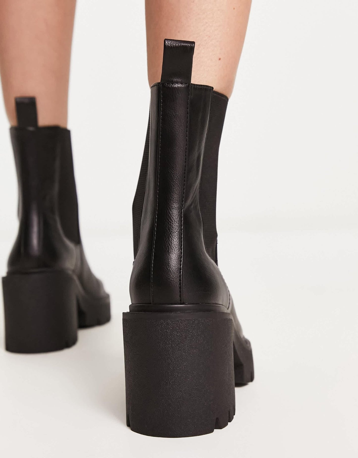 Pull&Bear heeled boot in black - ASOS Sample Sale