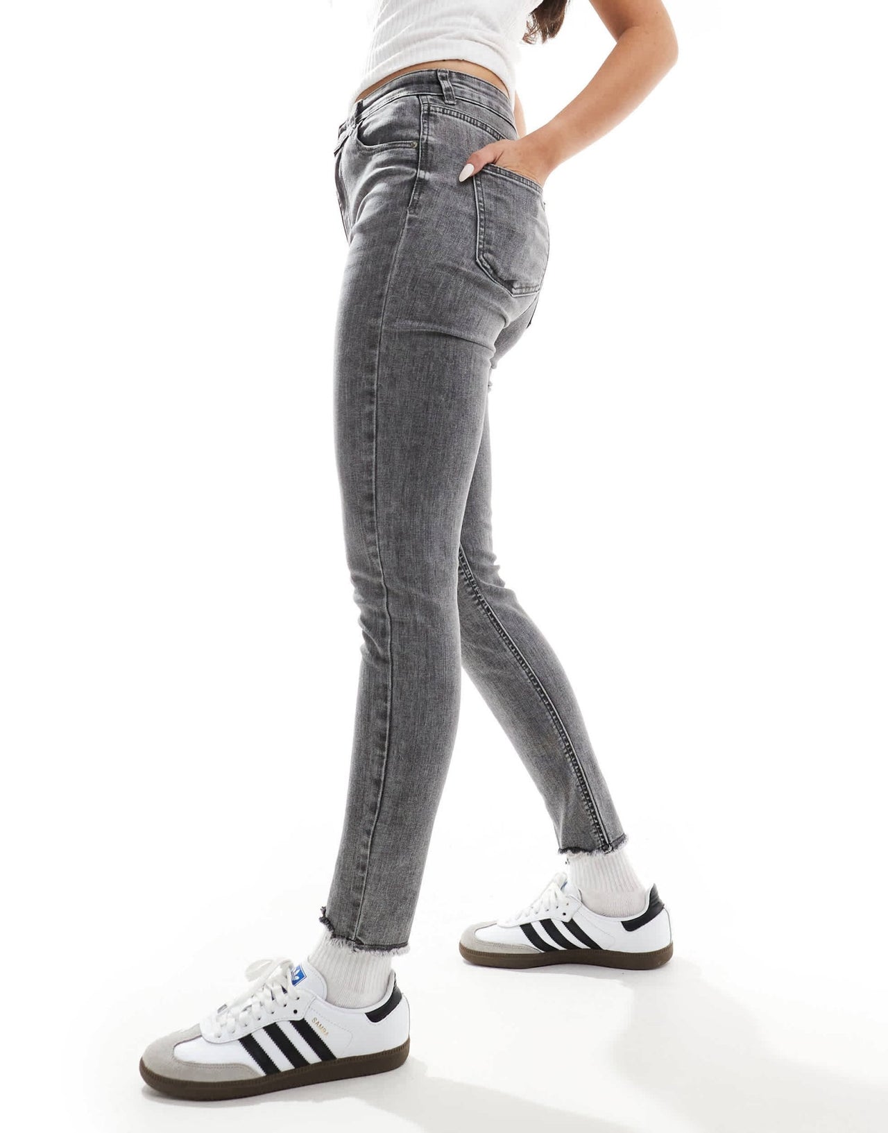 Pull&Bear high rise skinny jeans in grey - ASOS Sample Sale