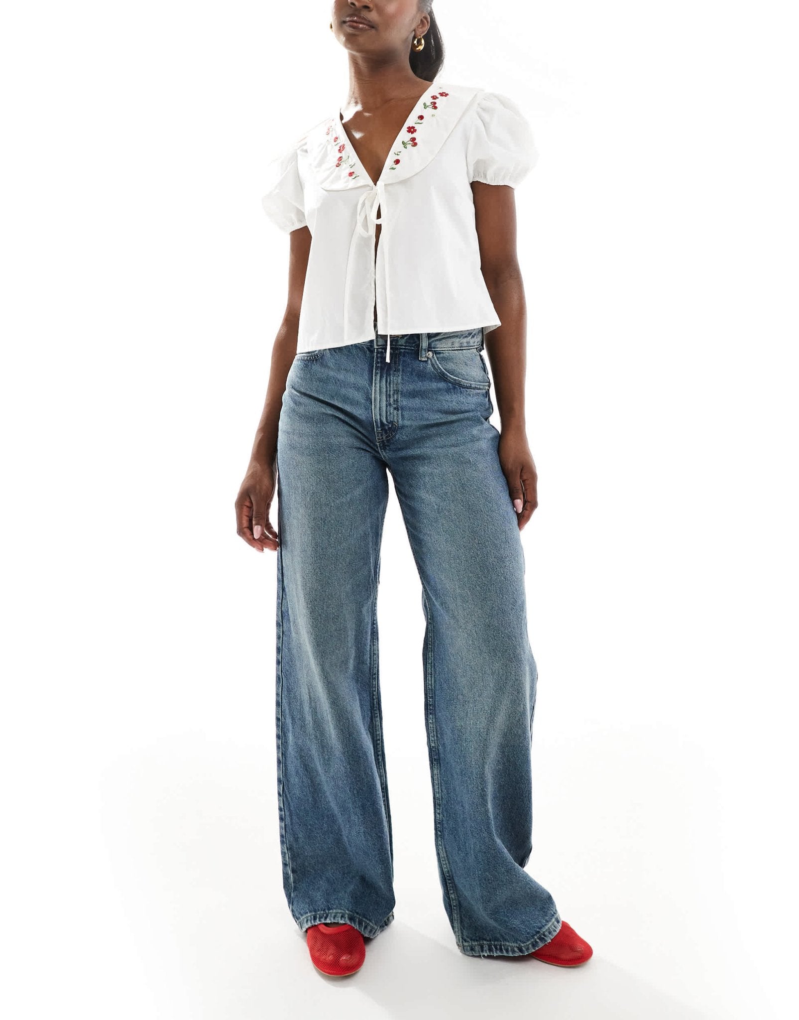 Pull&Bear high rise wide leg jean in dark indigo blue - ASOS Sample Sale