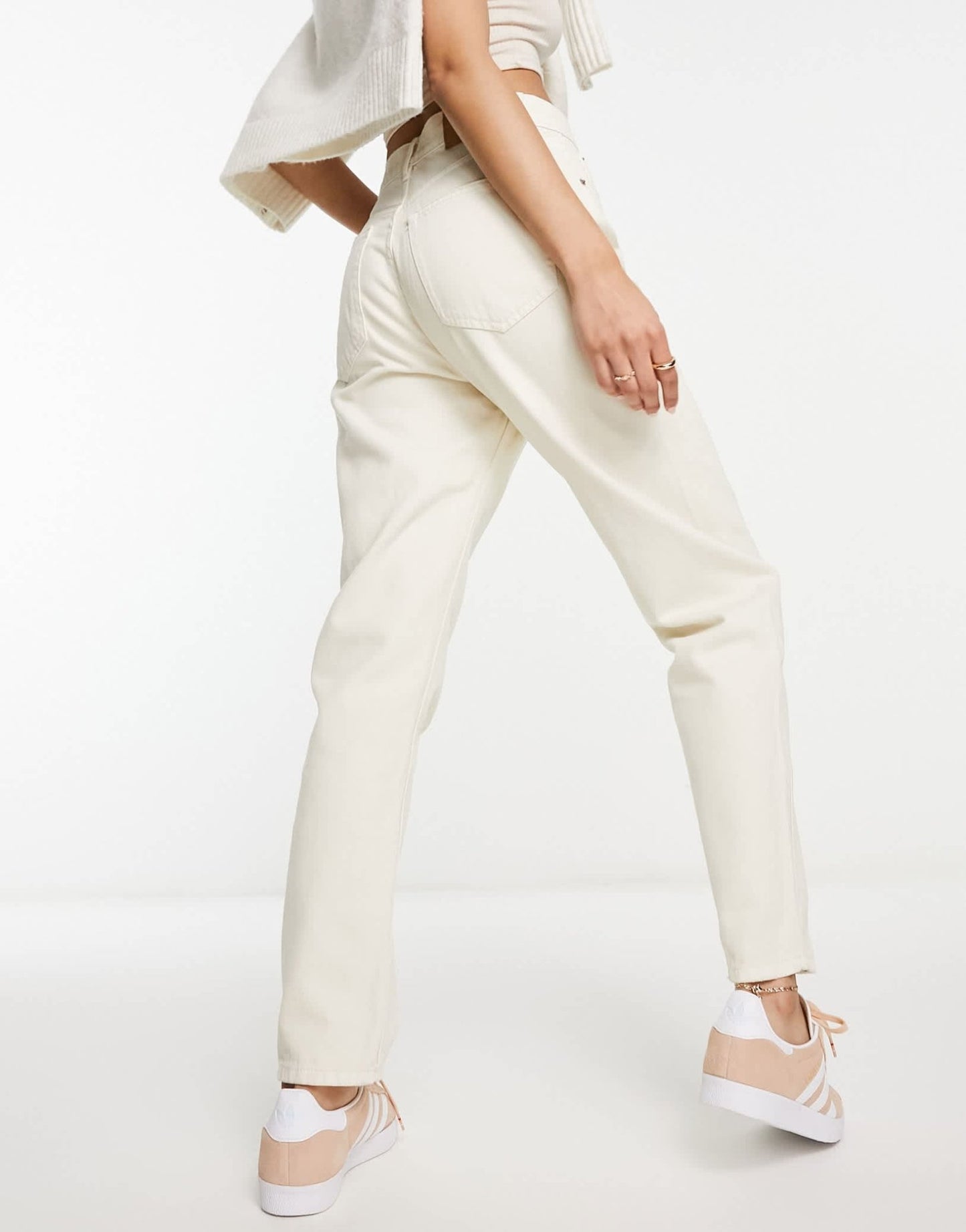 Pull&Bear high waist mom jean in ecru - ASOS Sample Sale