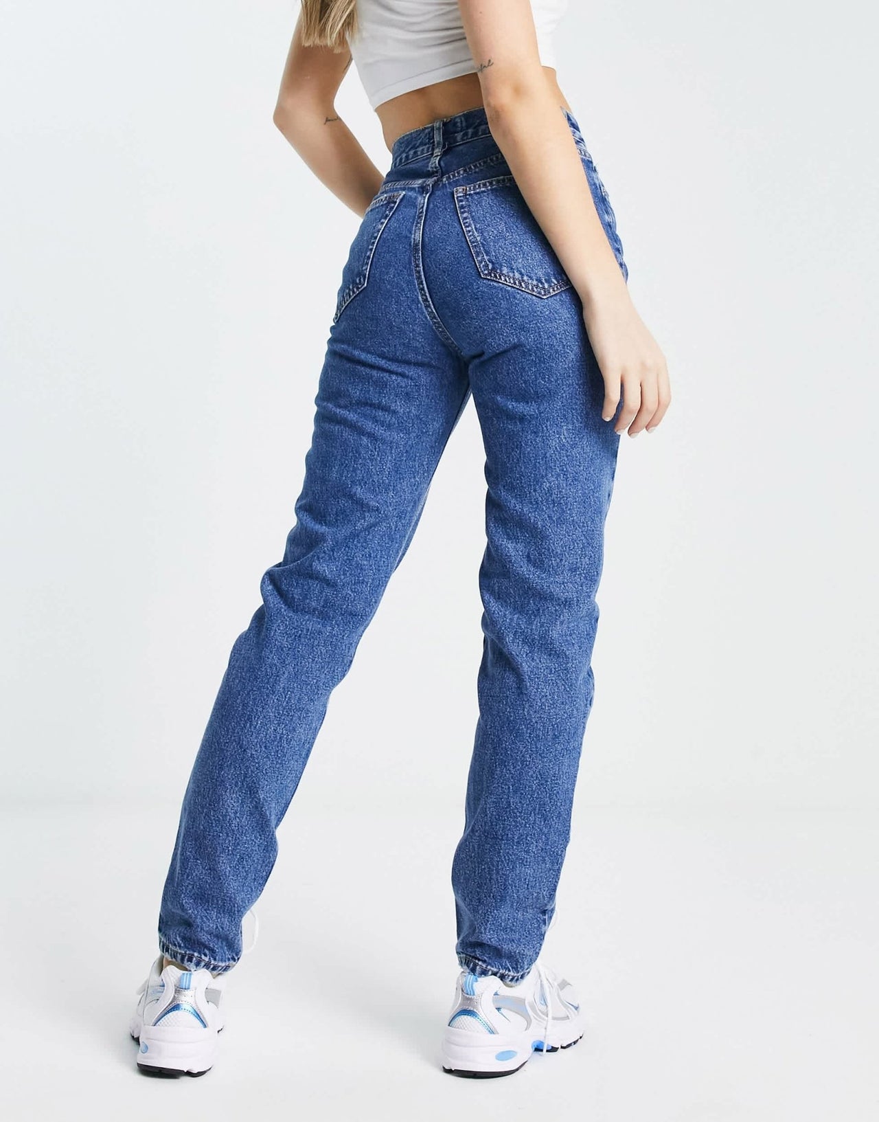 Pull&Bear high waisted mom jean in dark blue - ASOS Sample Sale