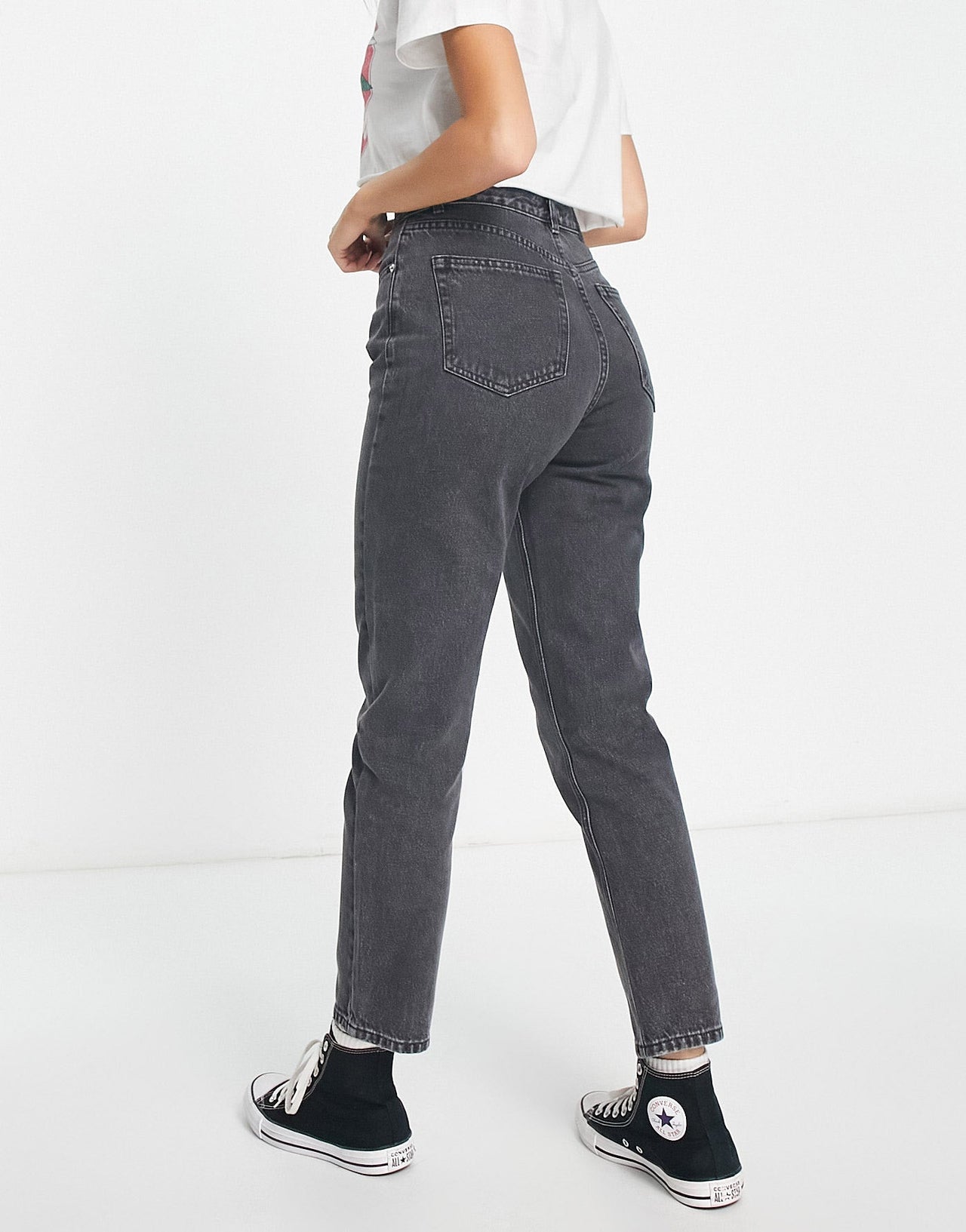 Pull&Bear high waisted mom jean in washed grey - ASOS Sample Sale
