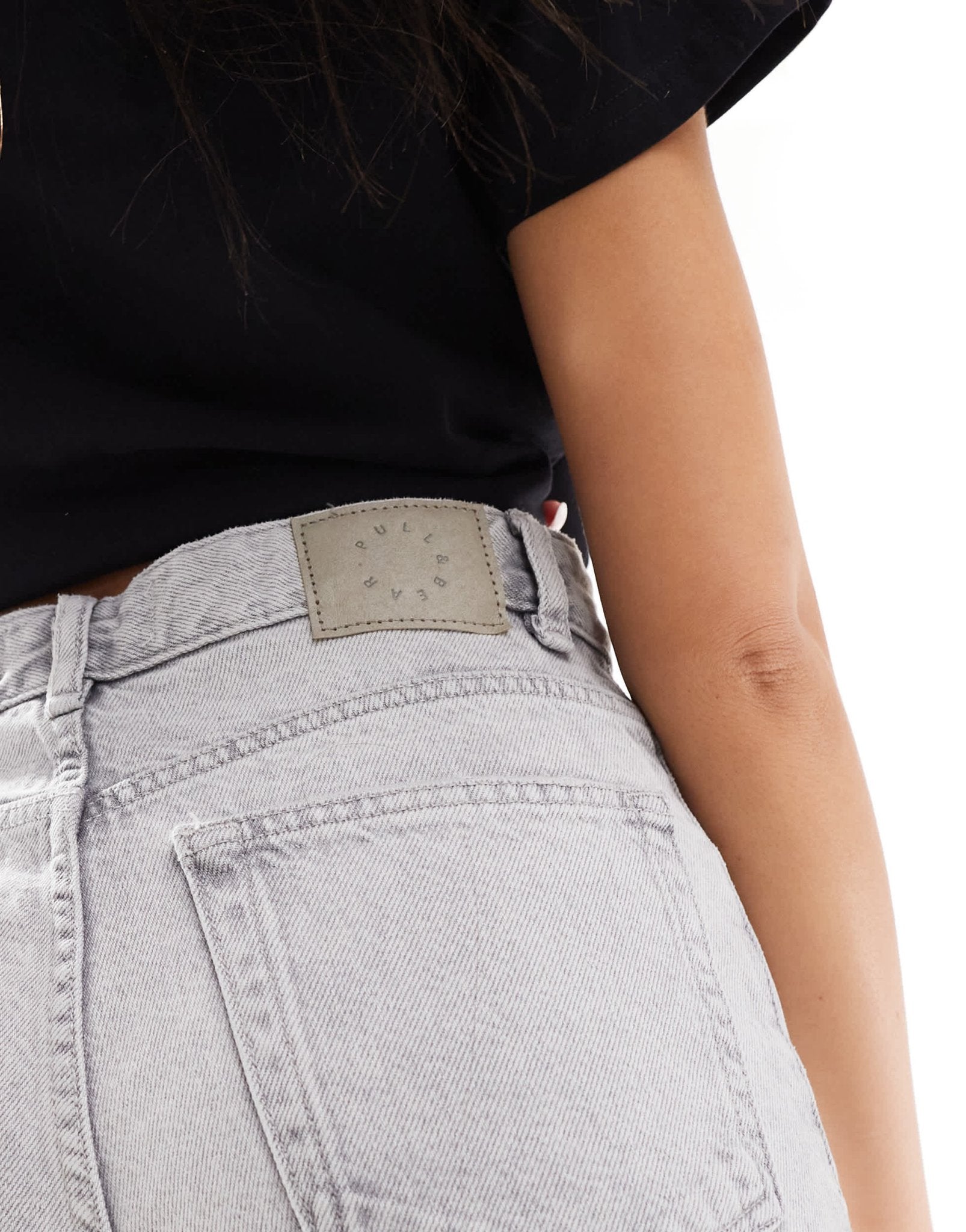 Pull&Bear high waisted wide leg jeans in light grey - ASOS Sample Sale