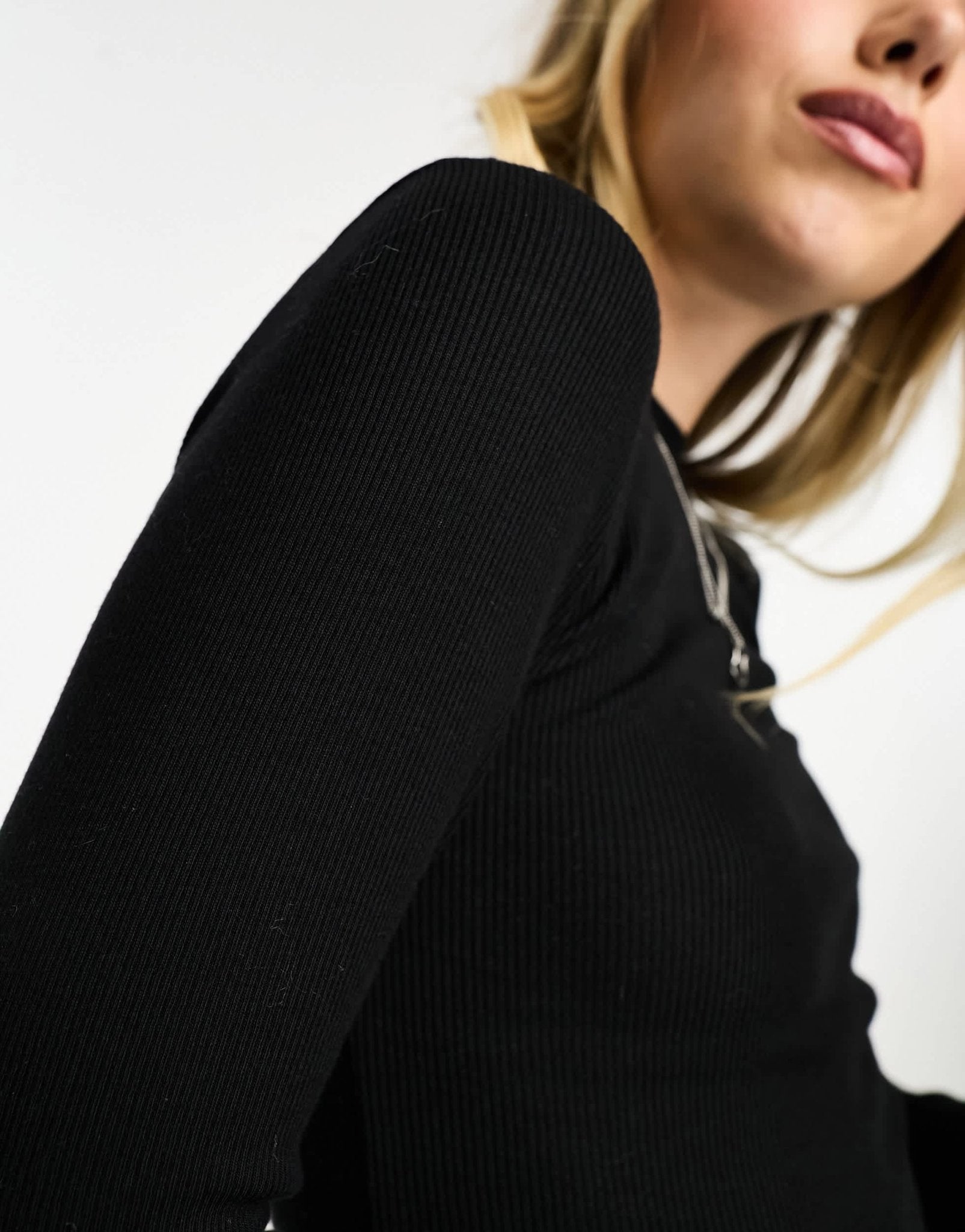 Pull&Bear jersey long sleeve midaxi dress in black - ASOS Sample Sale