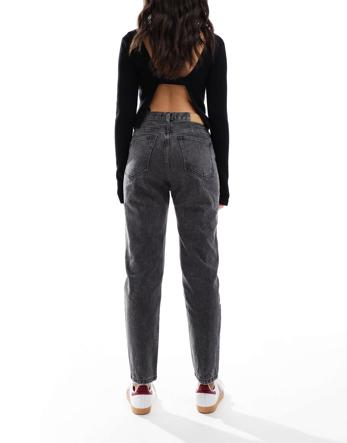 Pull&Bear knee rip mom jean in washed grey - ASOS Sample Sale