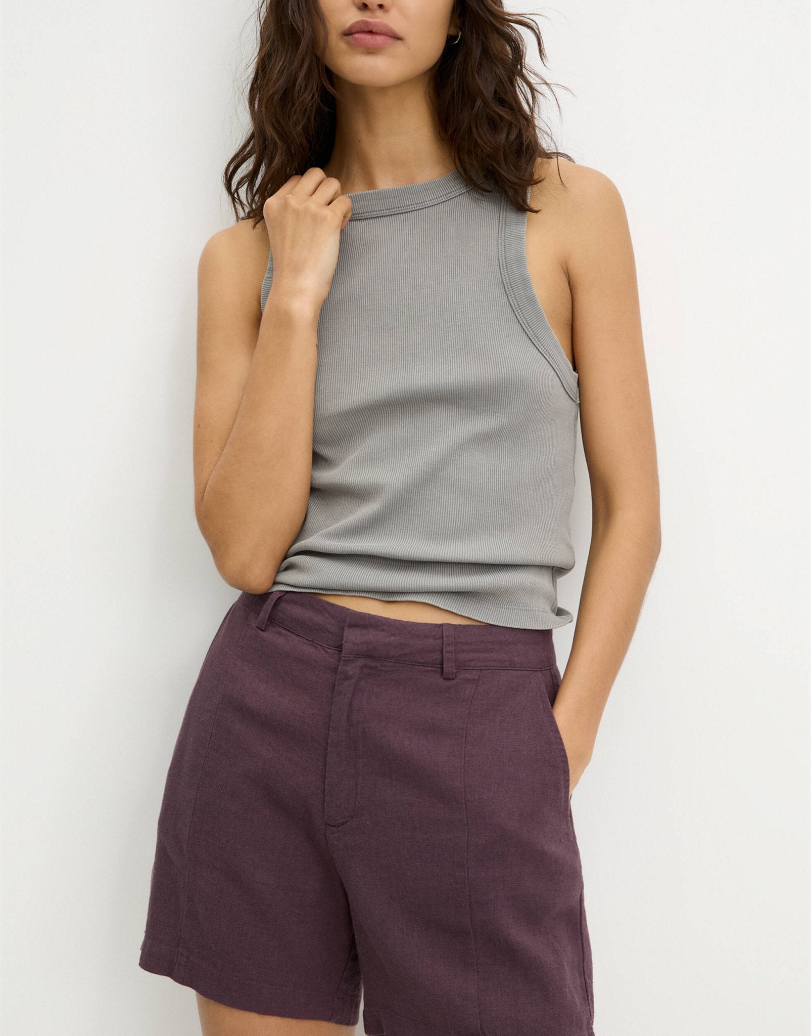 Pull&Bear linen look short in burgundy - ASOS Sample Sale