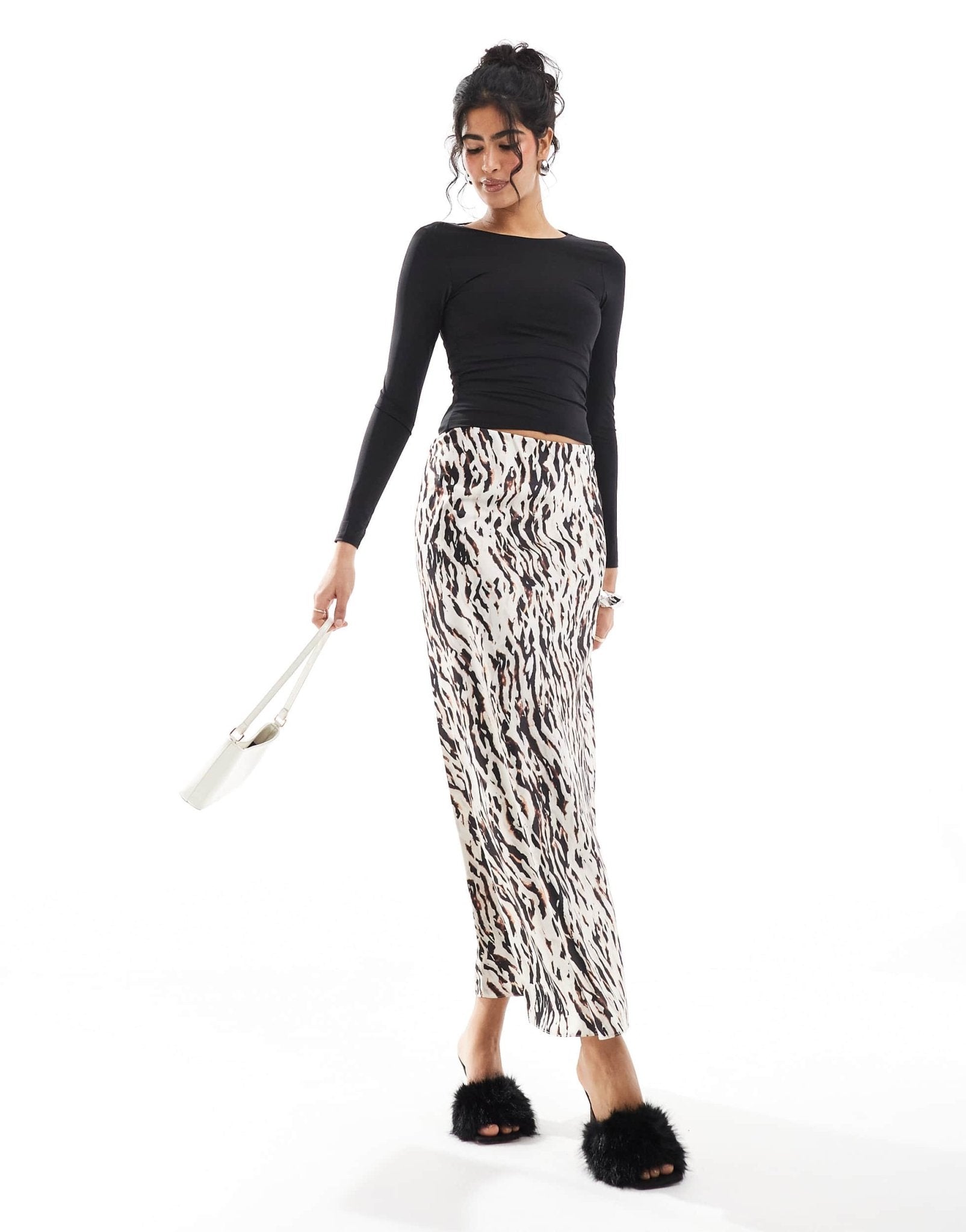 Pull&Bear long sleeve backless detail polyamide top in black - ASOS Sample Sale