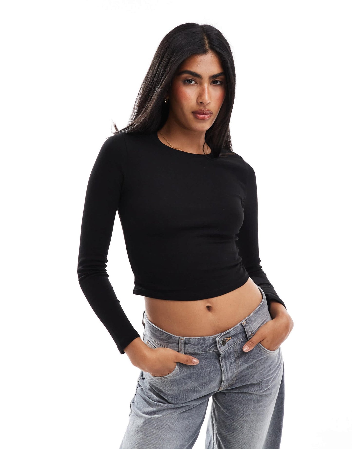 Pull&Bear long sleeve t-shirt in black - ASOS Sample Sale