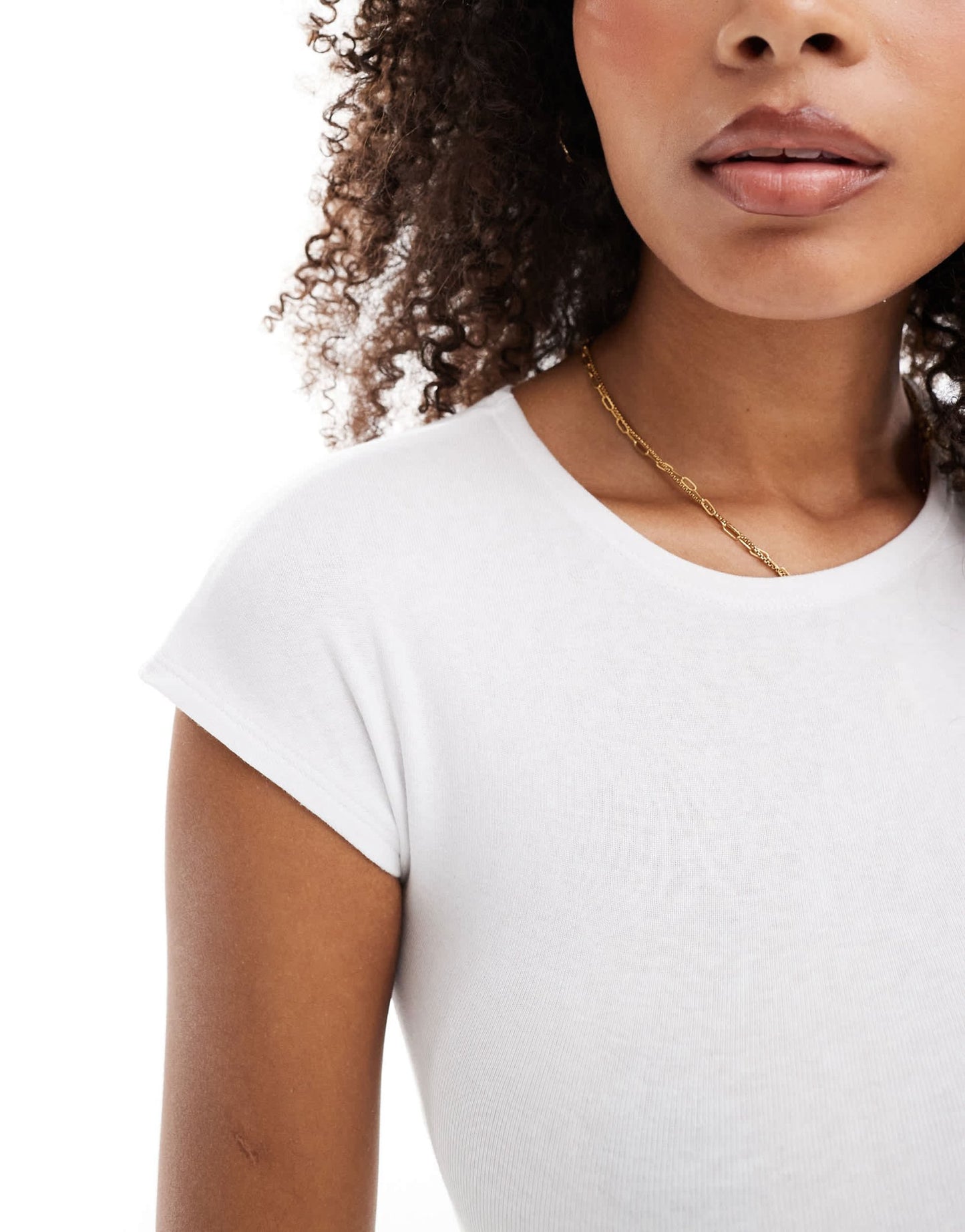 Pull&Bear longline slim everyday tee in white - ASOS Sample Sale