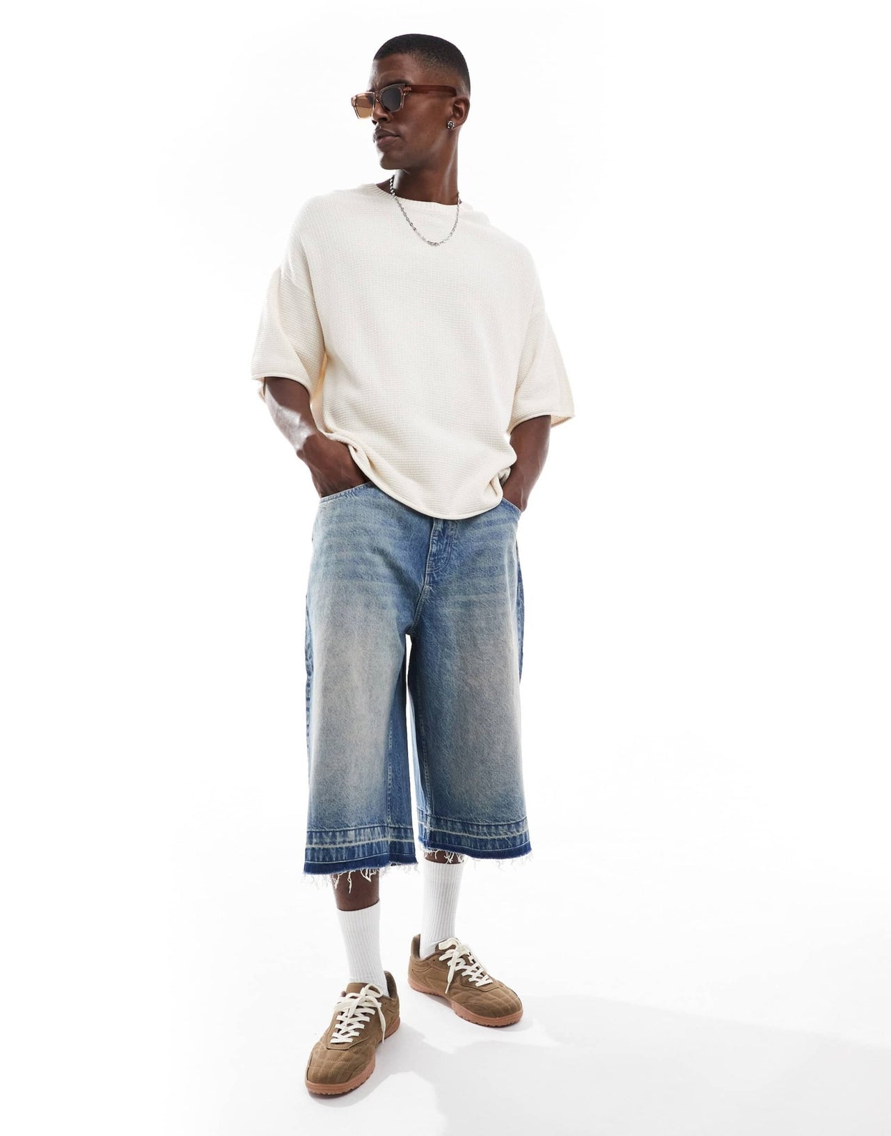 Pull&Bear loose fit knitted t-shirt in off white - ASOS Sample Sale