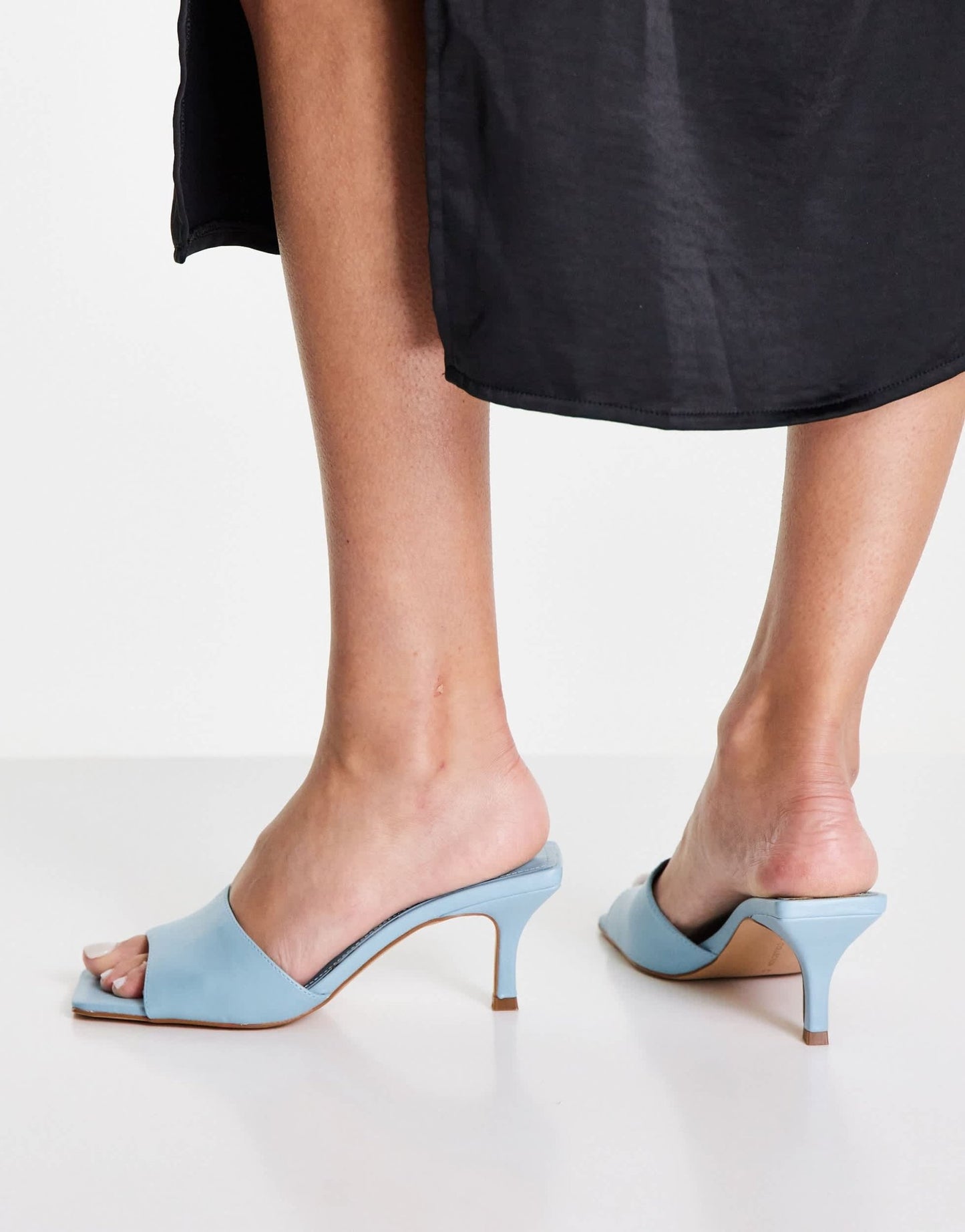 Pull&Bear mid heel mule sandals with square toe in blue - ASOS Sample Sale