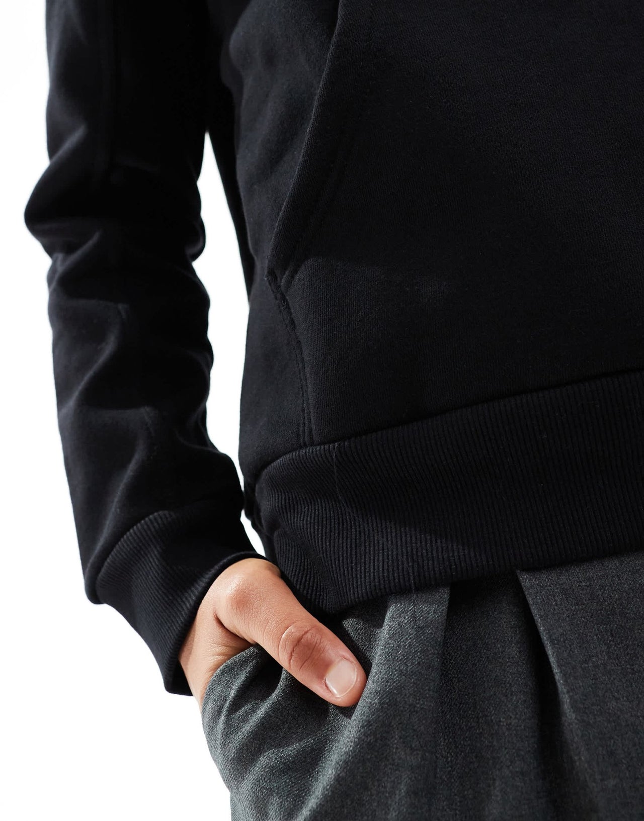 Pull&Bear oversized hoodie in black - ASOS Sample Sale