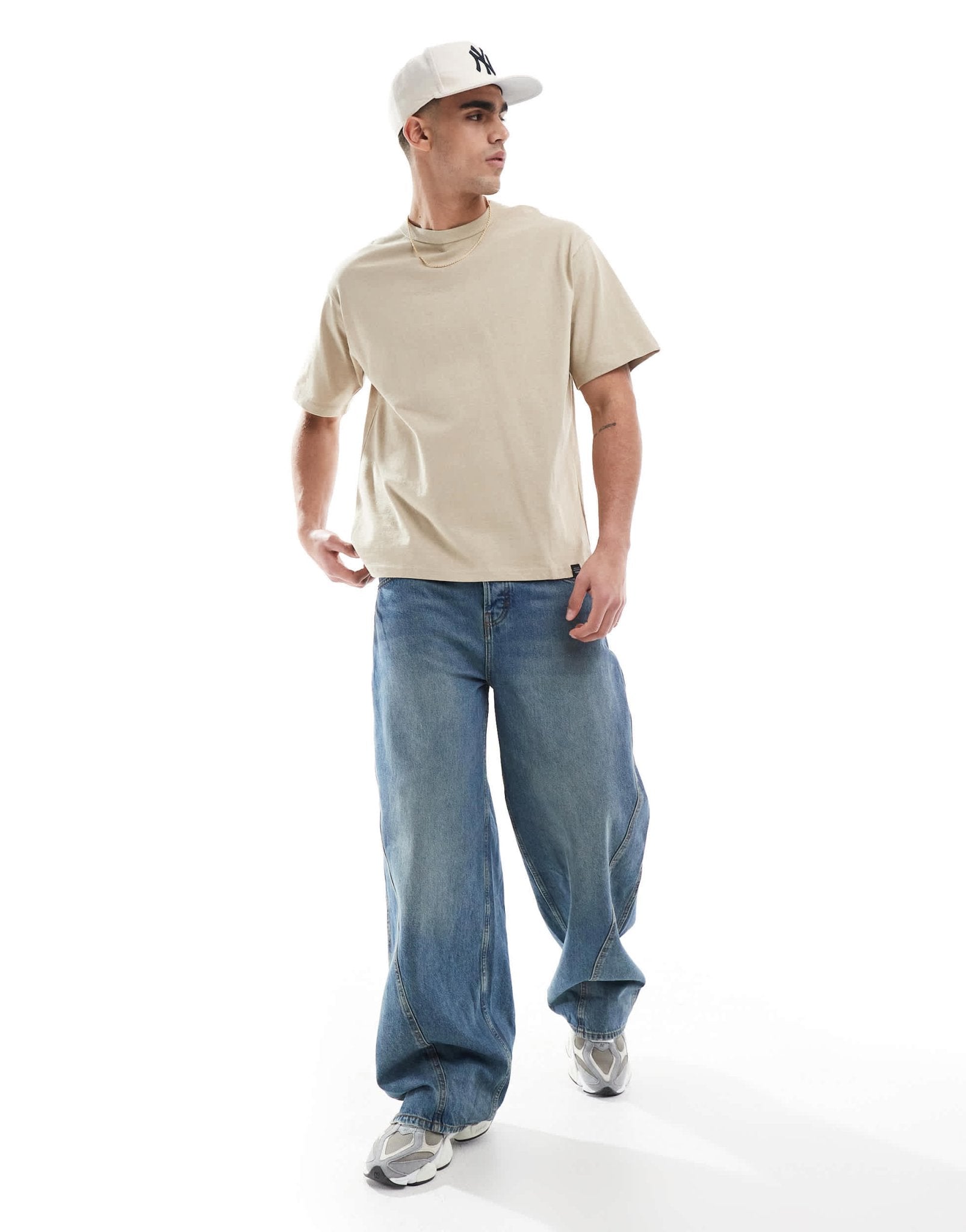 Pull&Bear oversized t-shirt in beige - ASOS Sample Sale
