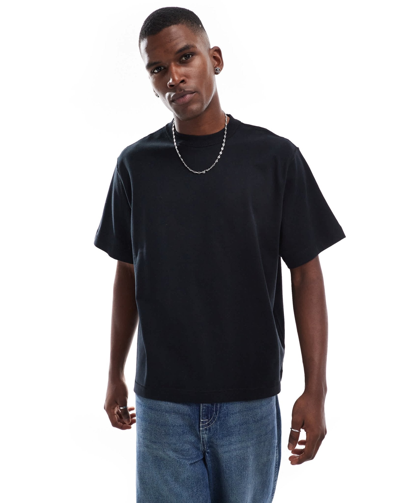 Pull&Bear peached boxy t-shirt in black - ASOS Sample Sale