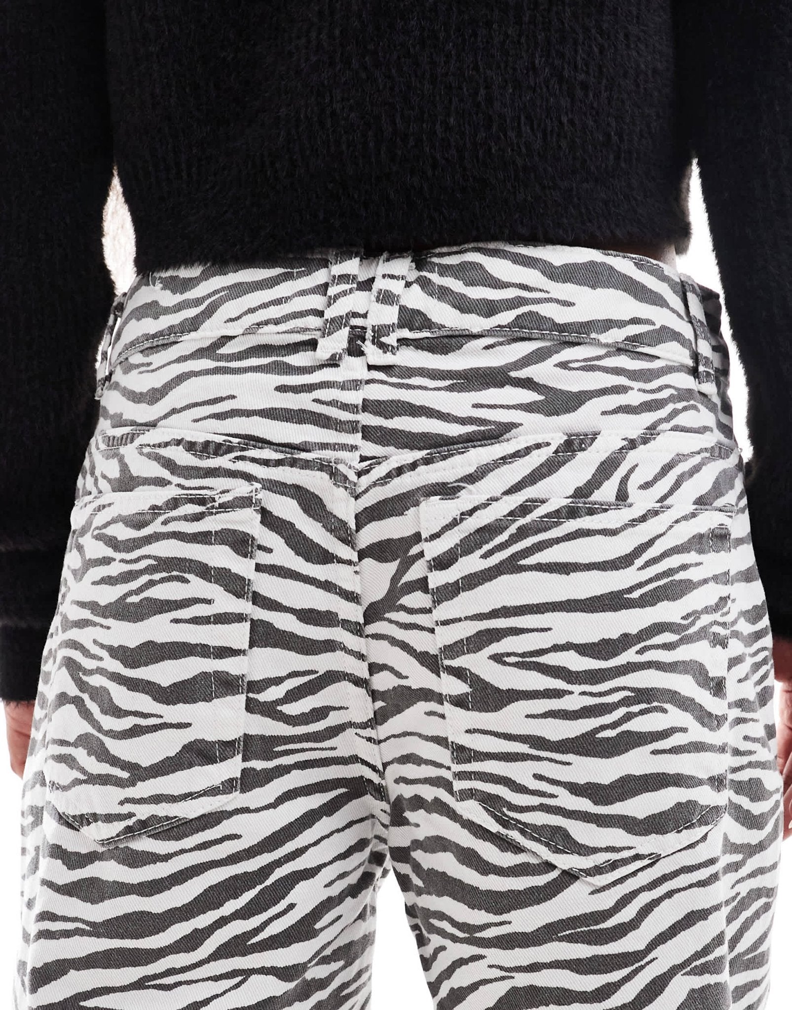 Pull&Bear Petite wide leg jean in zebra print - ASOS Sample Sale