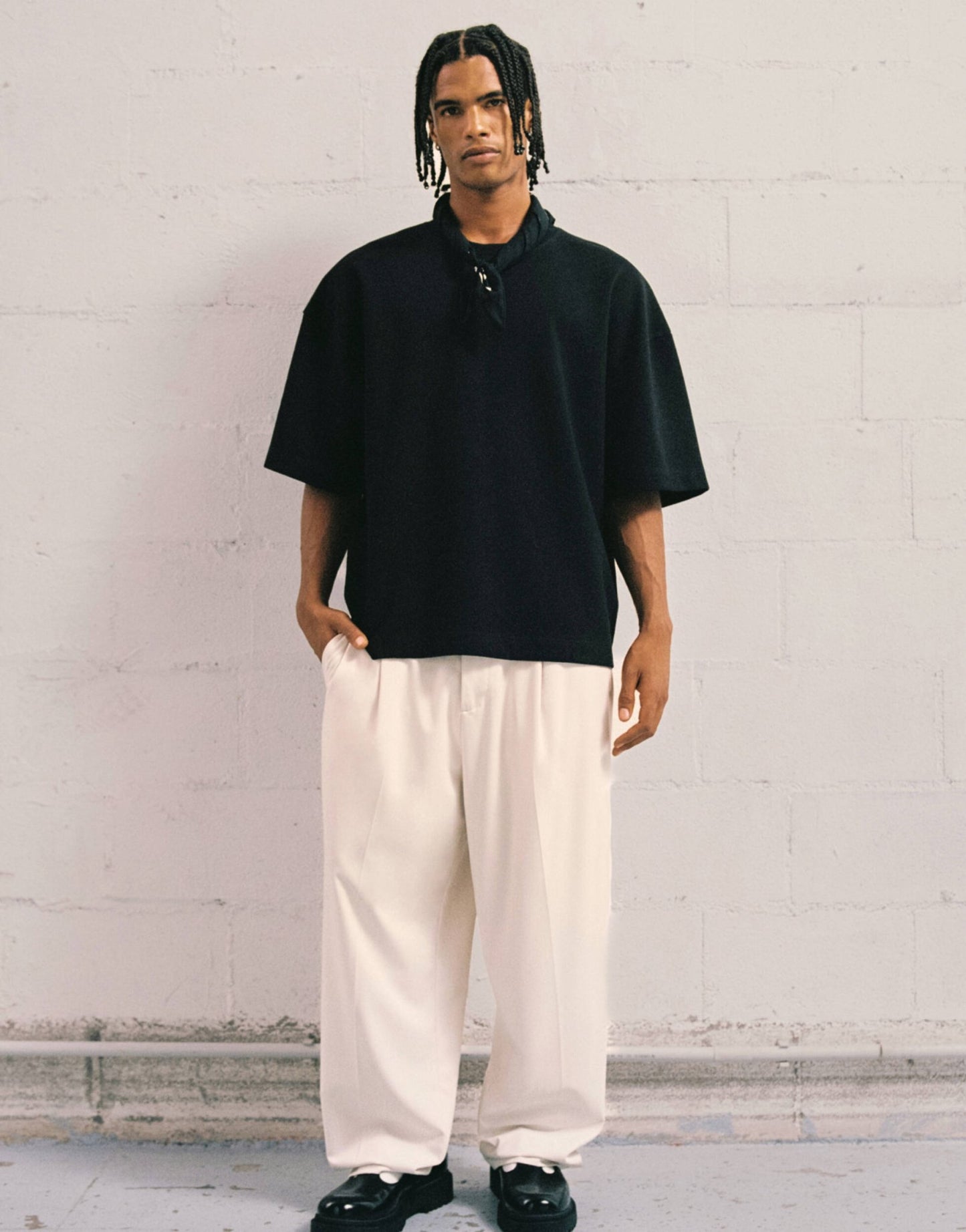 Pull&Bear premium boxy t-shirt in black - ASOS Sample Sale