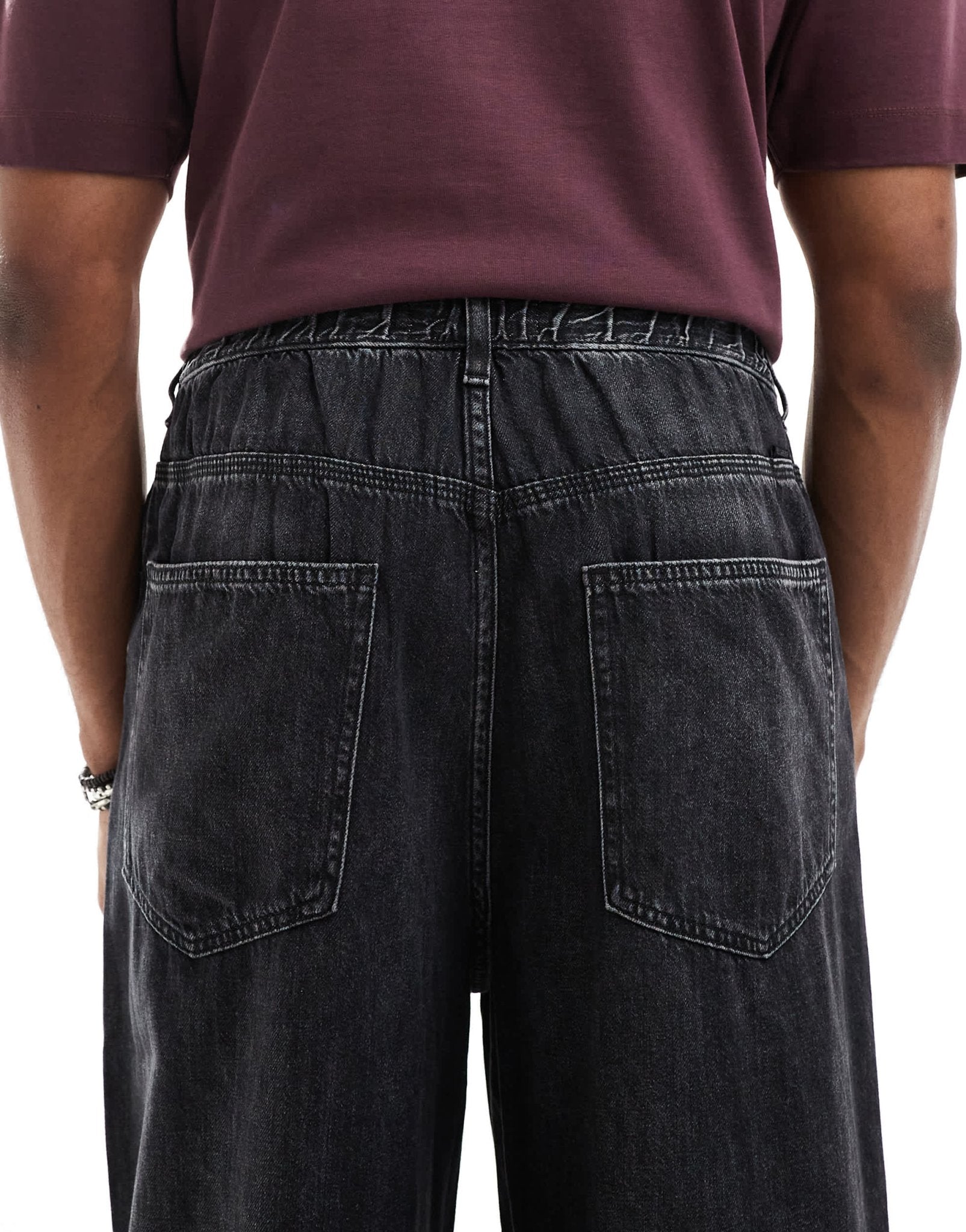 Pull&Bear pull on baggy jeans in black - ASOS Sample Sale