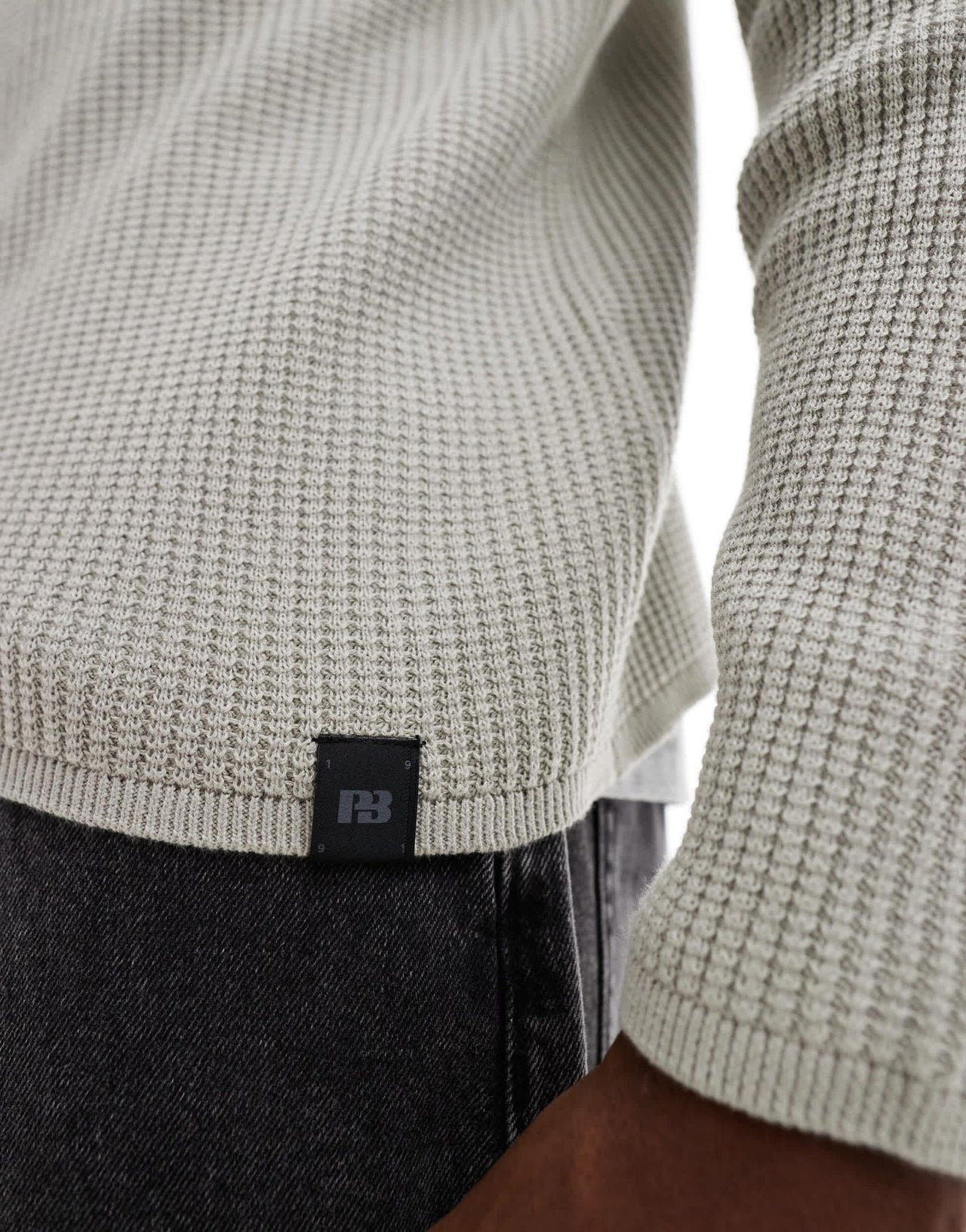 Pull&Bear ribbed knitted jumper in light blue - ASOS Sample Sale