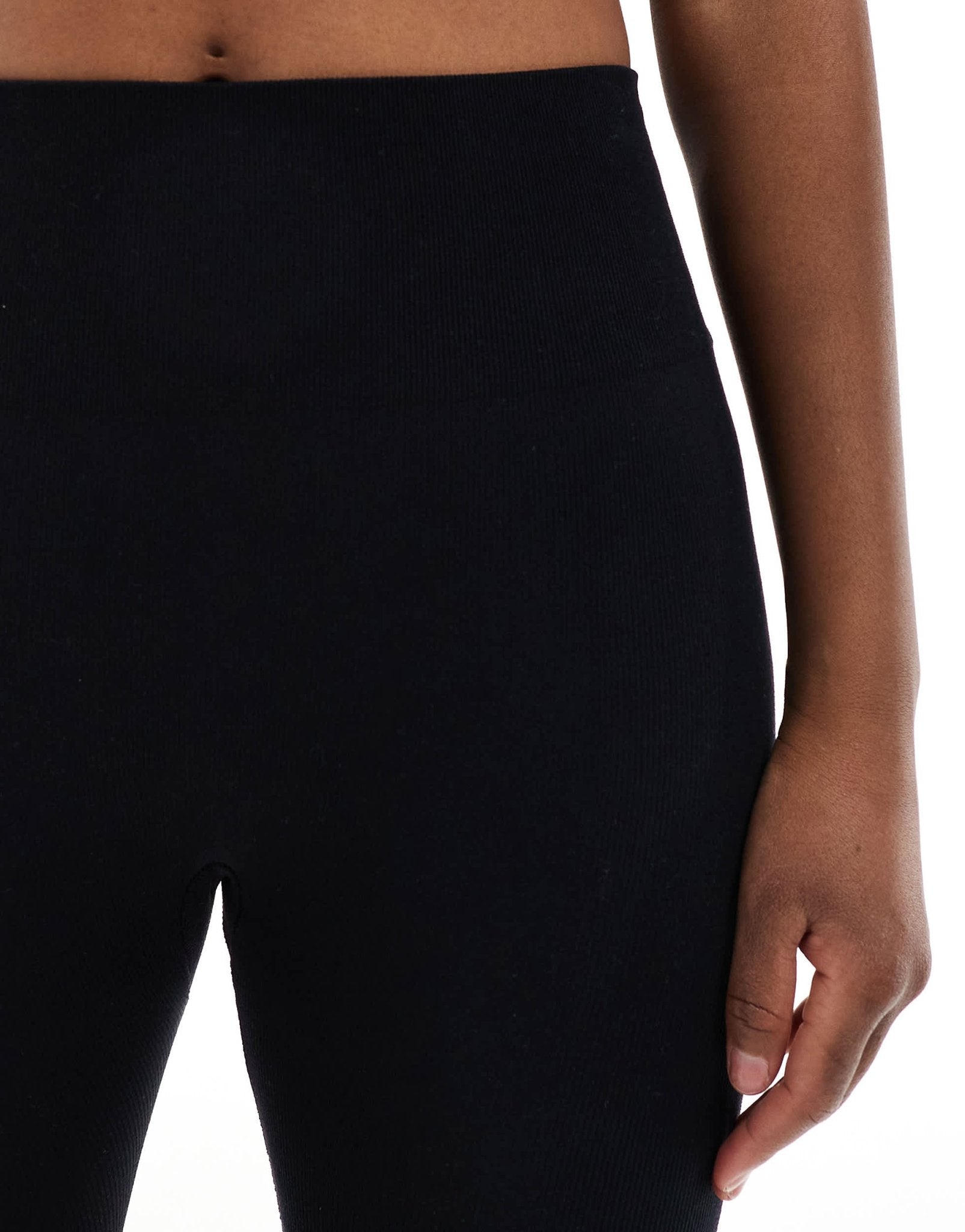 Pull&Bear seamless leggings in black - ASOS Sample Sale