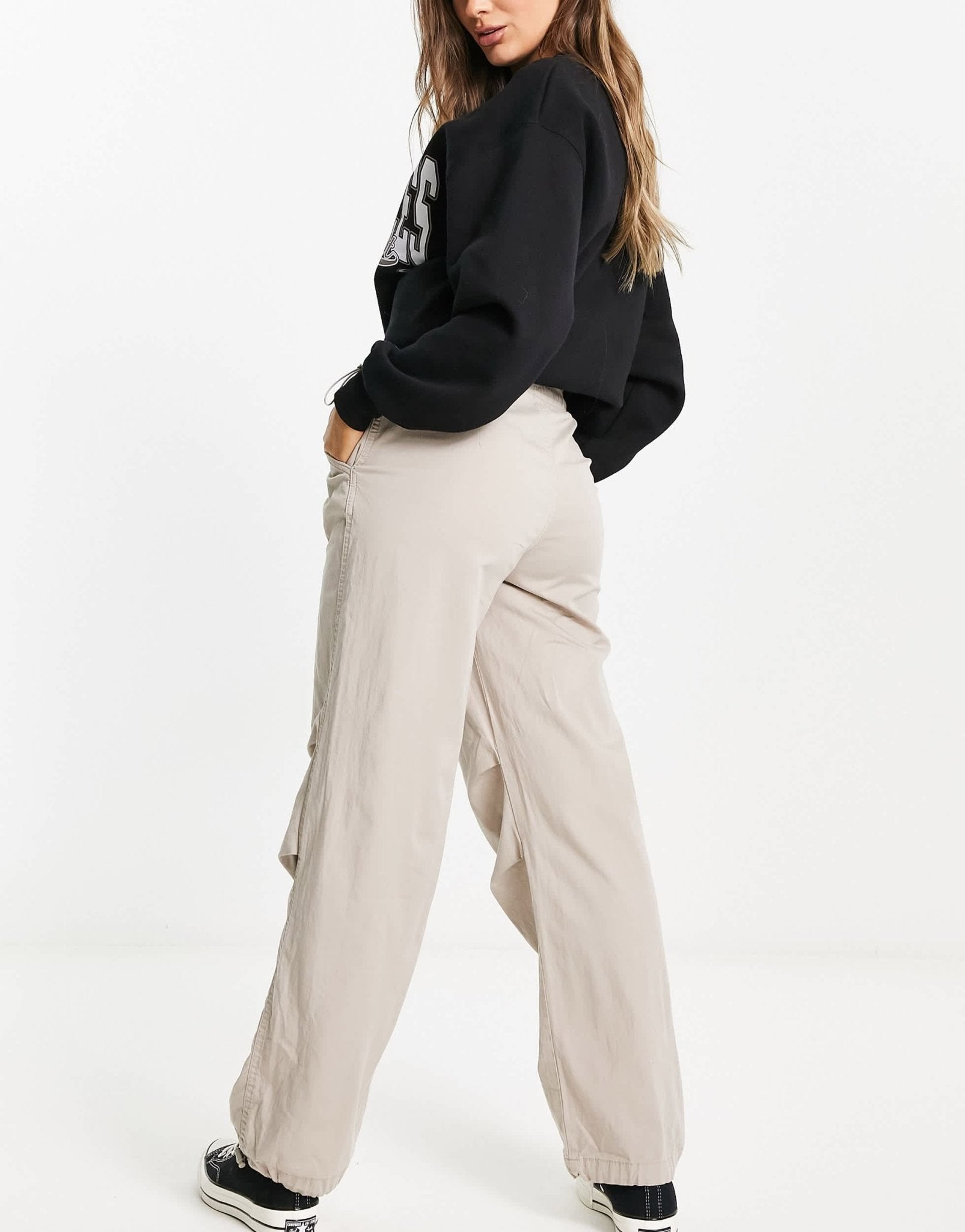 Pull&Bear slim leg parachute pants in stone - ASOS Sample Sale