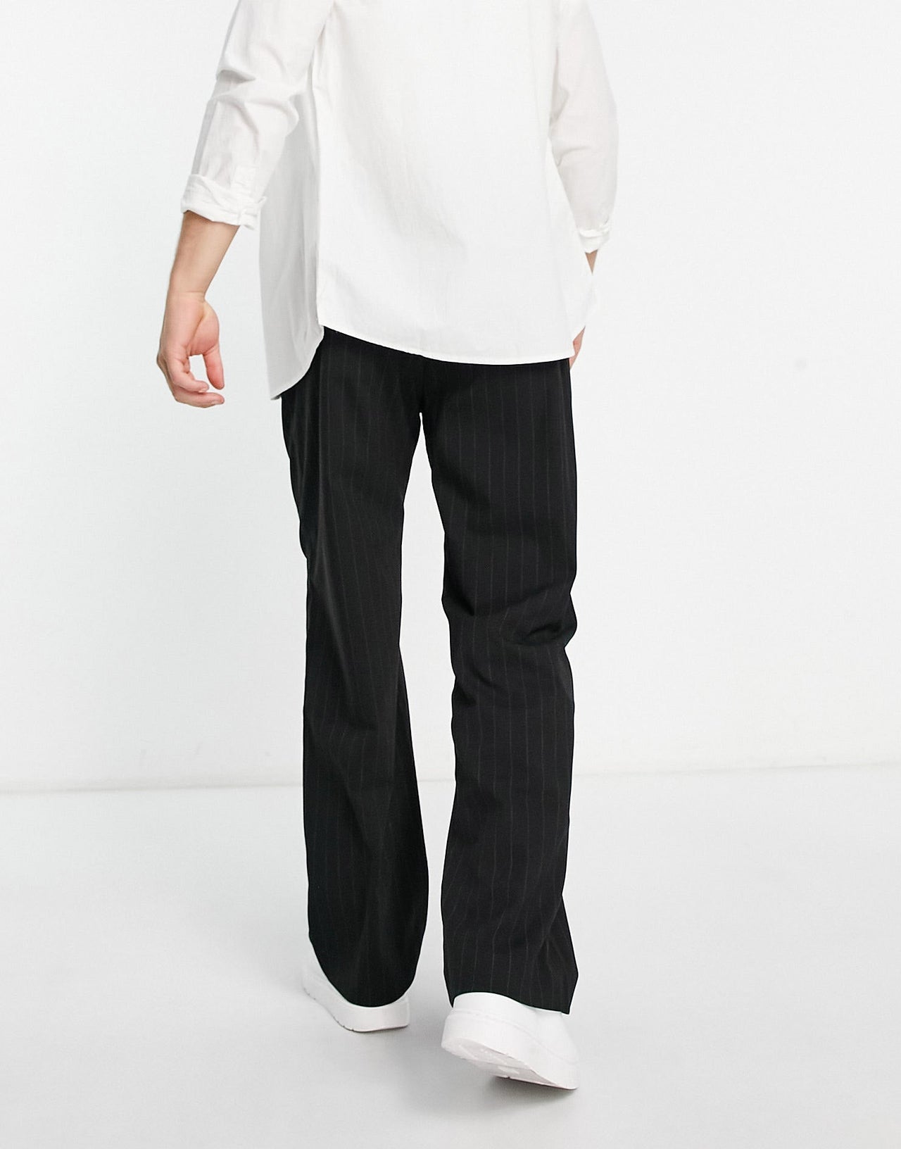 Pull&Bear smart wide leg trousers with pinstripes in black - ASOS Sample Sale