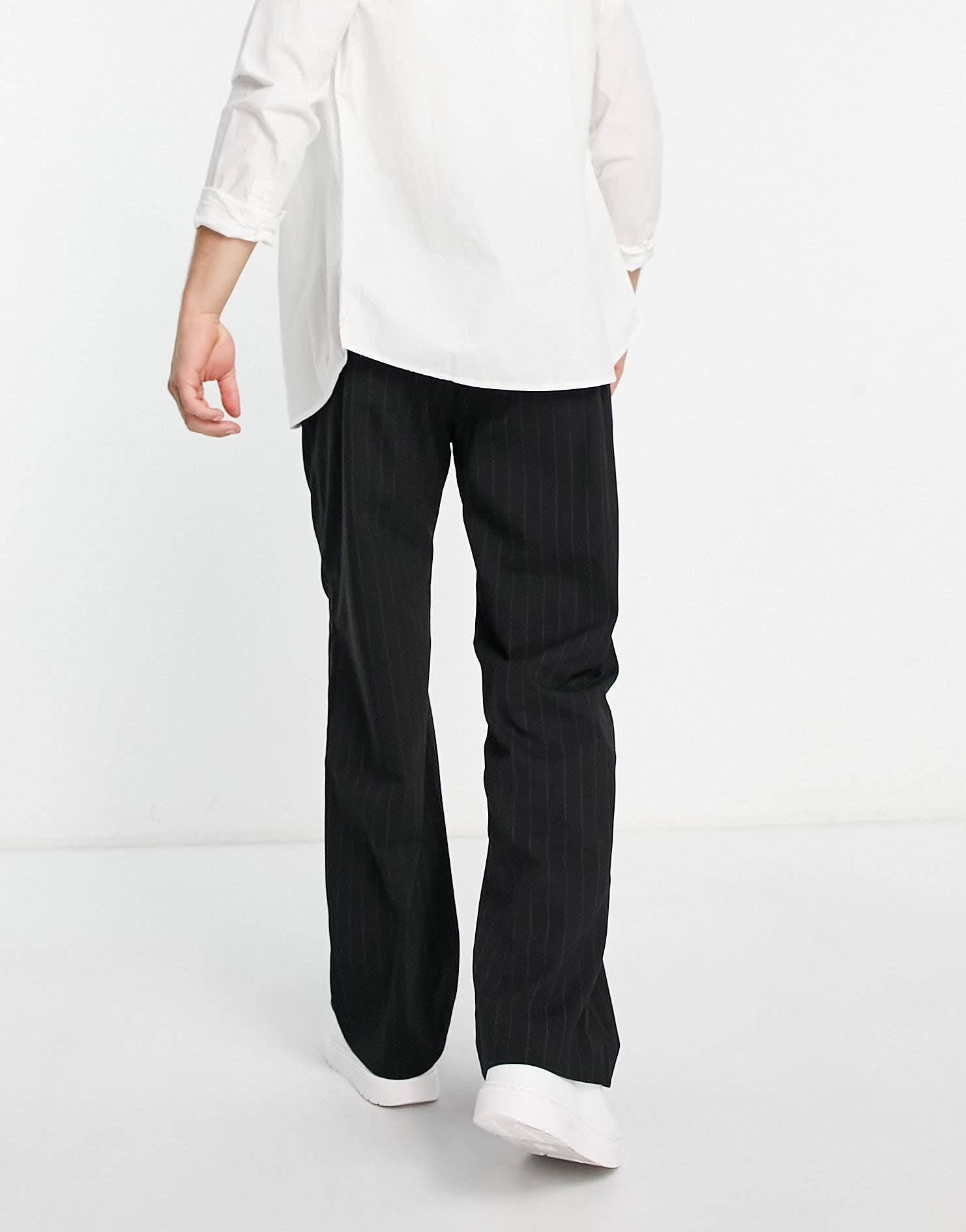 Pull&Bear smart wide leg trousers with pinstripes in black - ASOS Sample Sale
