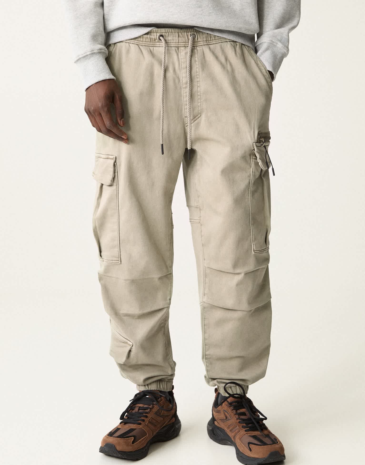 Pull&Bear soft cargo joggers in stone - ASOS Sample Sale