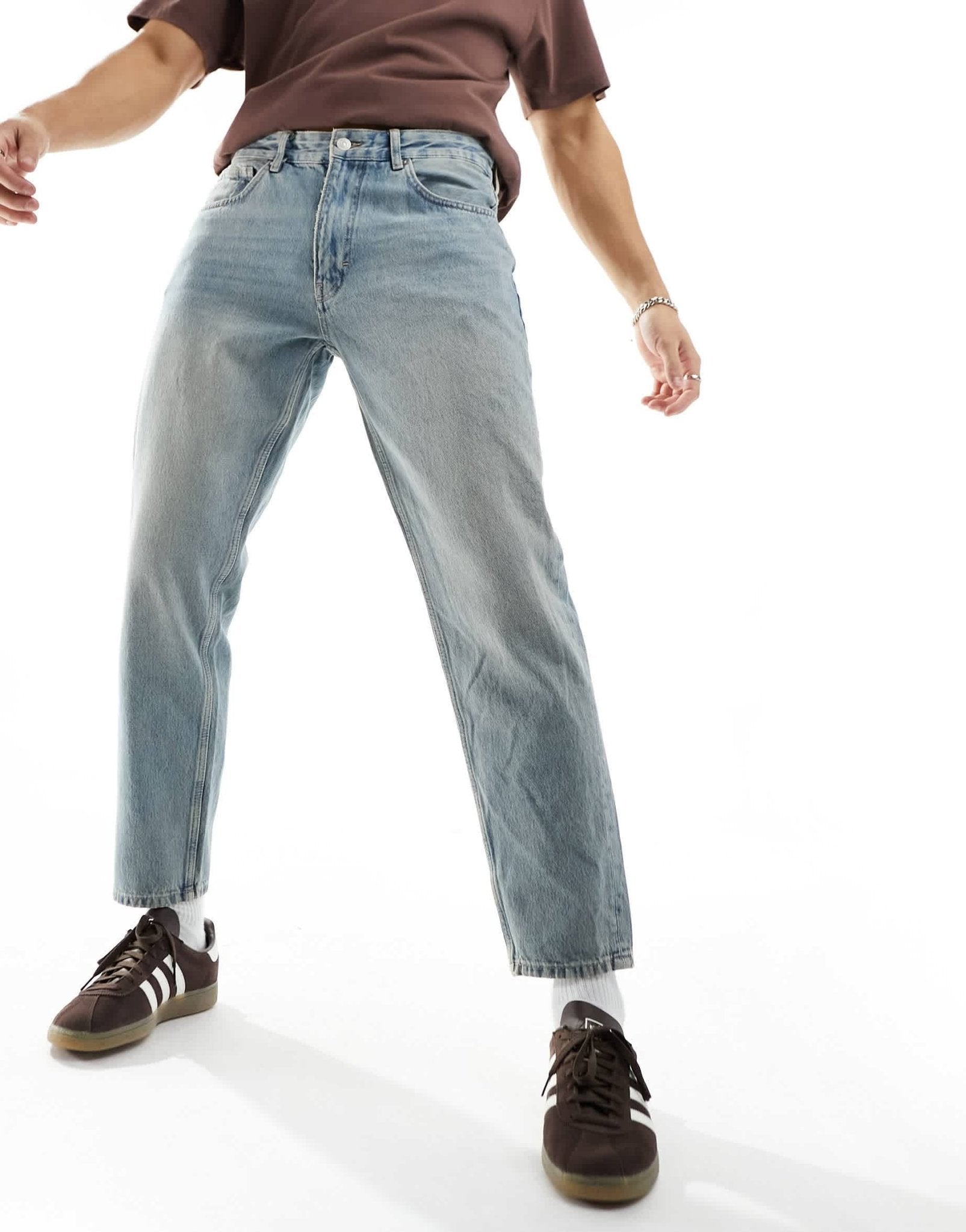 Pull&Bear standard fit jeans in washed blue - ASOS Sample Sale